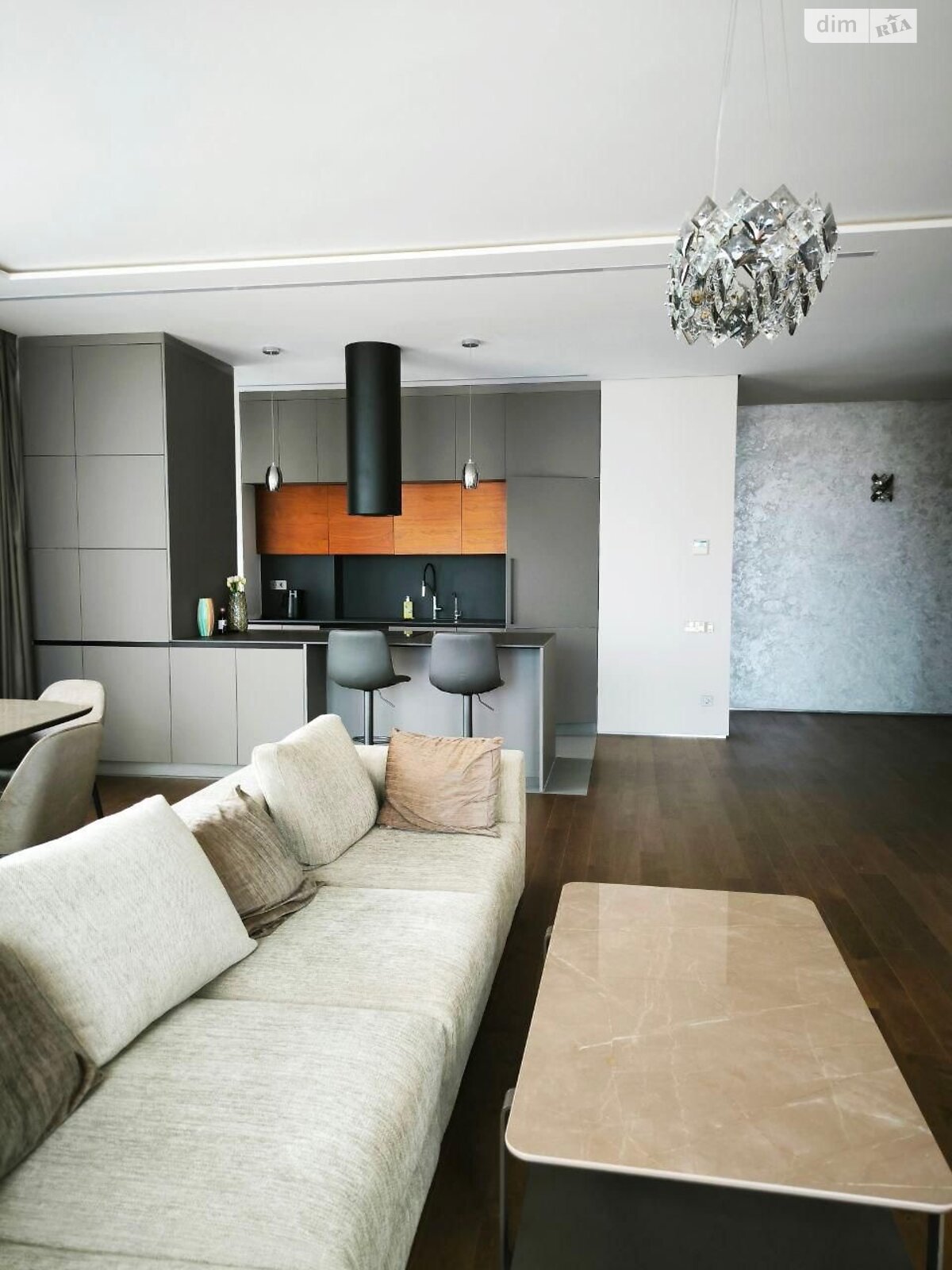 Продаж трикімнатної квартири в Києві, на вул. Бульварно-Кудрявська 21, район Центр фото 1