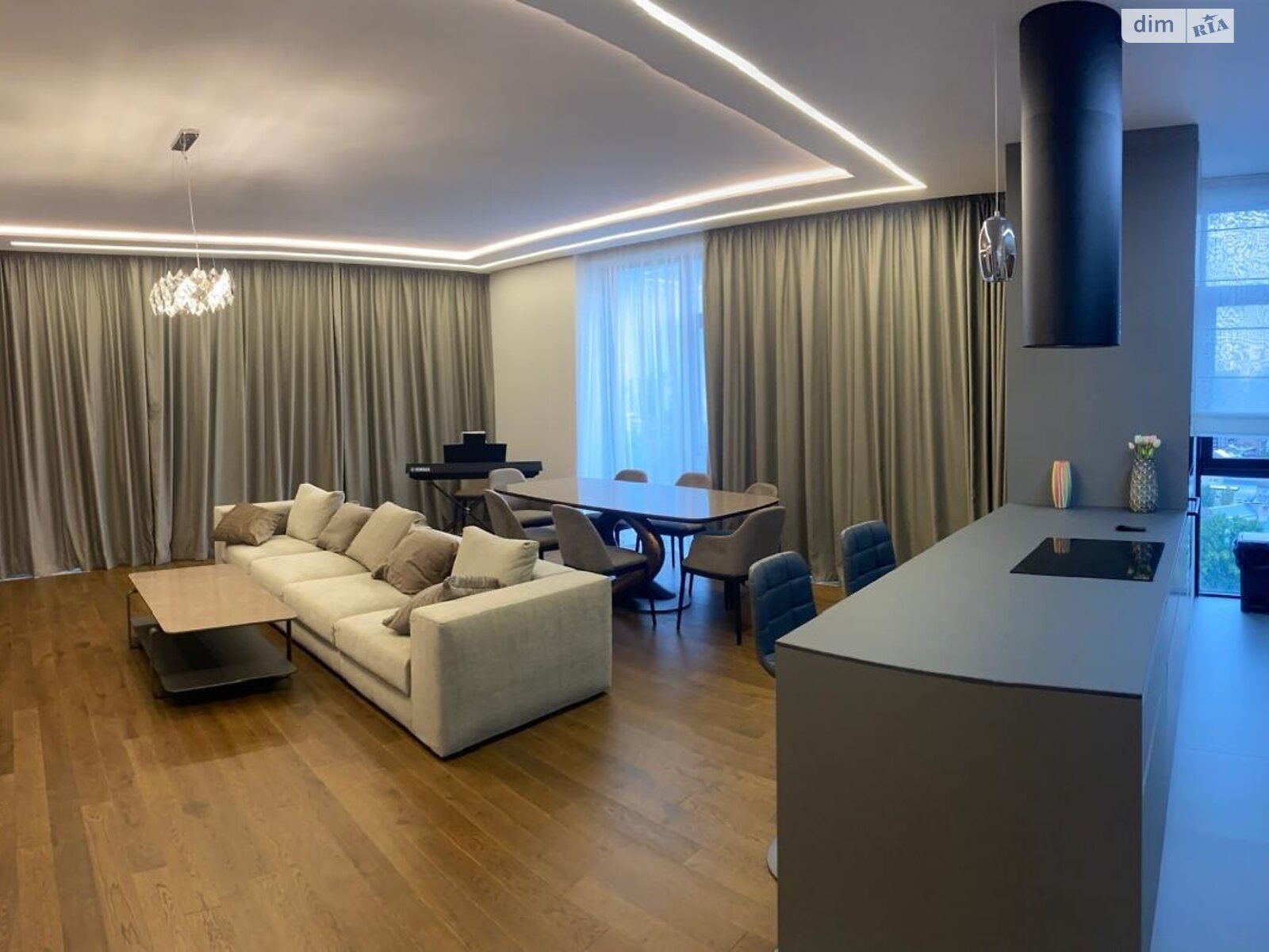 Продаж трикімнатної квартири в Києві, на вул. Бульварно-Кудрявська 21, район Центр фото 1