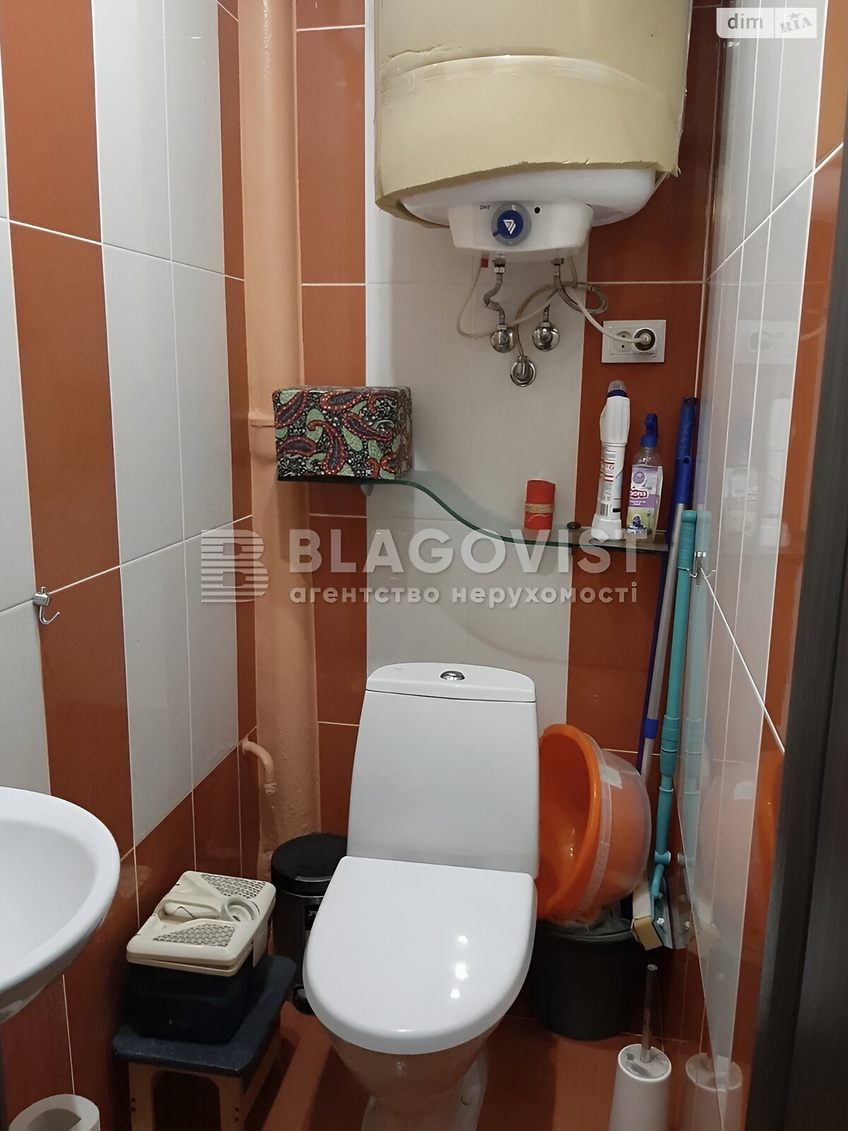 Продаж трикімнатної квартири в Києві, на пров. Чеховський 2, район Центр фото 1 Продаж трикімнатної квартири в Києві, на пров. Чеховський 2, район Центр фото 1