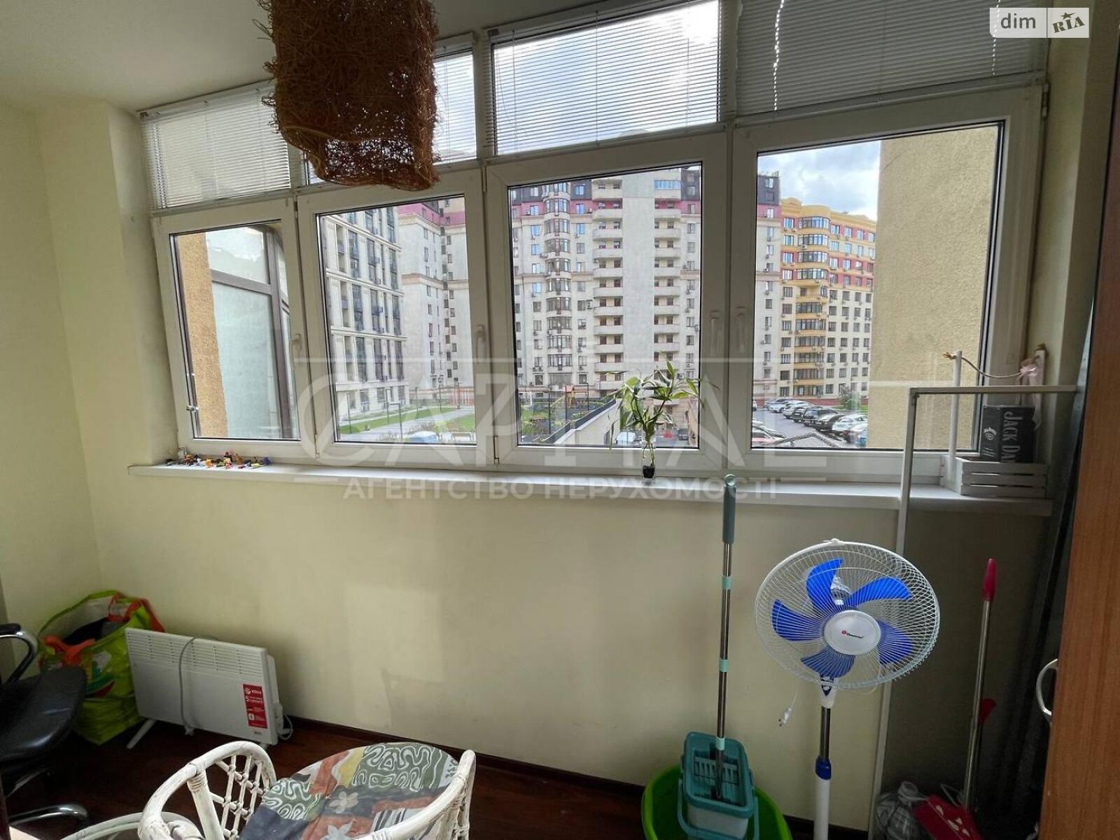 Продаж однокімнатної квартири в Києві, на вул. Дмитрівська 69, район Центр фото 1 Продаж однокімнатної квартири в Києві, на вул. Дмитрівська 69, район Центр фото 1