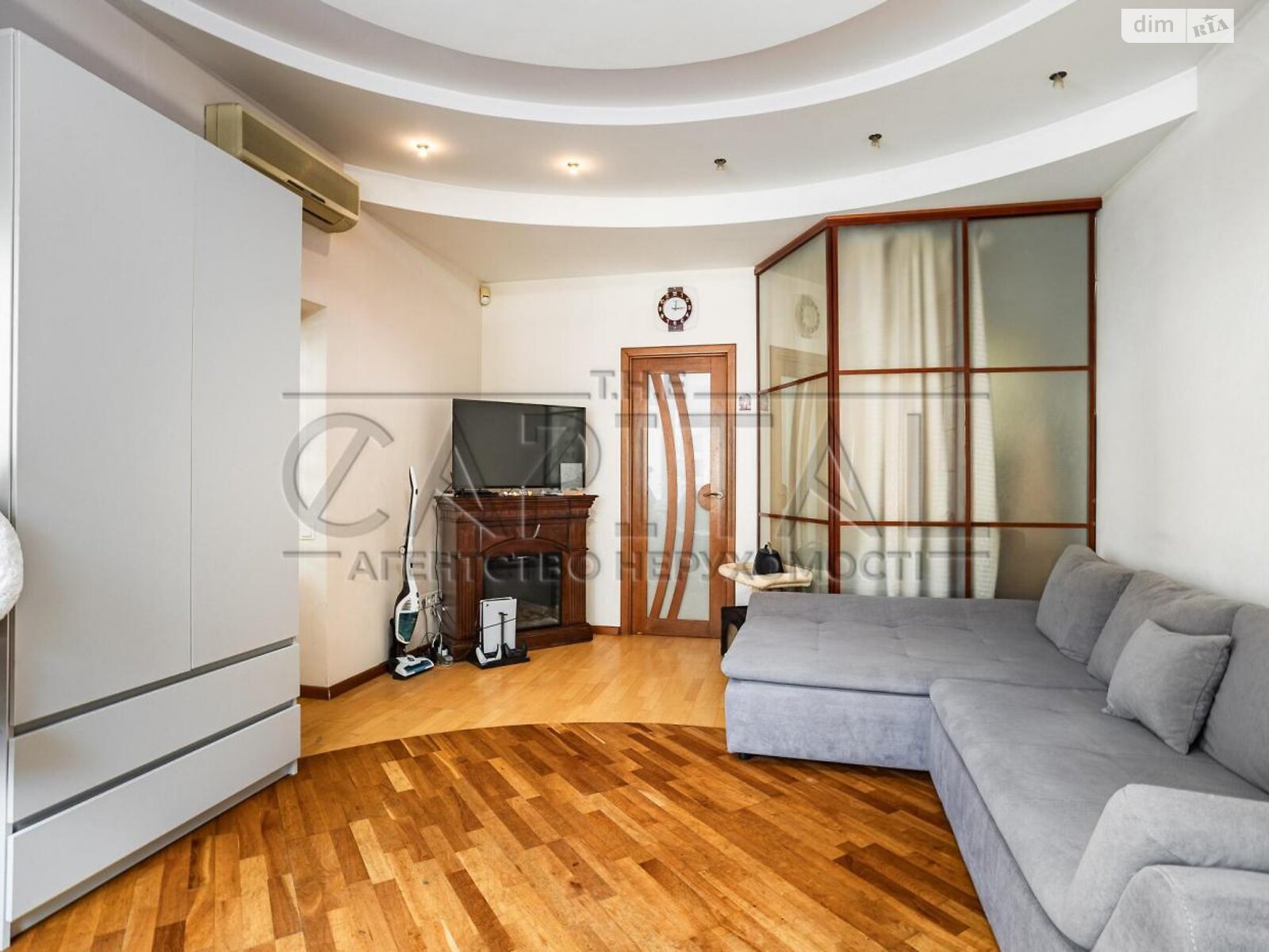 Продажа однокомнатной квартиры в Киеве, на ул. Дмитриевская 69, район Центр фото 1 Продажа однокомнатной квартиры в Киеве, на ул. Дмитриевская 69, район Центр фото 1