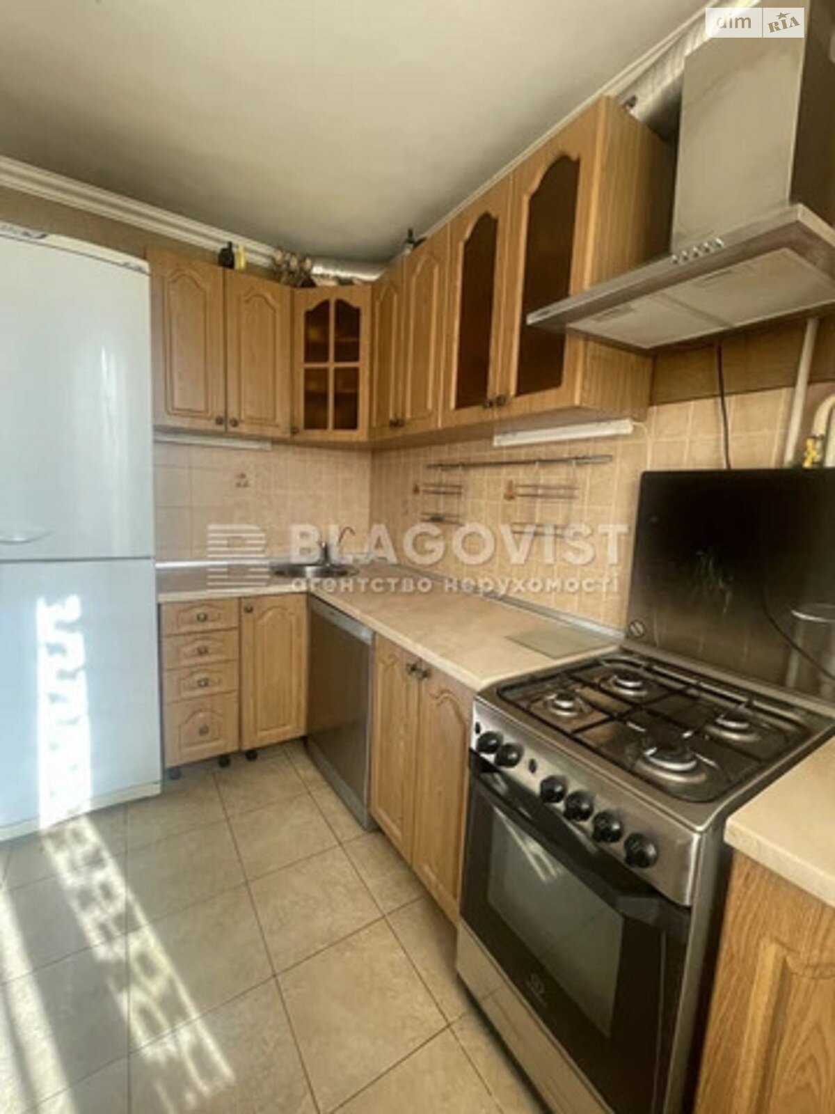 Продаж двокімнатної квартири в Києві, на вул. Дмитрівська 2, район Центр фото 1 Продаж двокімнатної квартири в Києві, на вул. Дмитрівська 2, район Центр фото 1