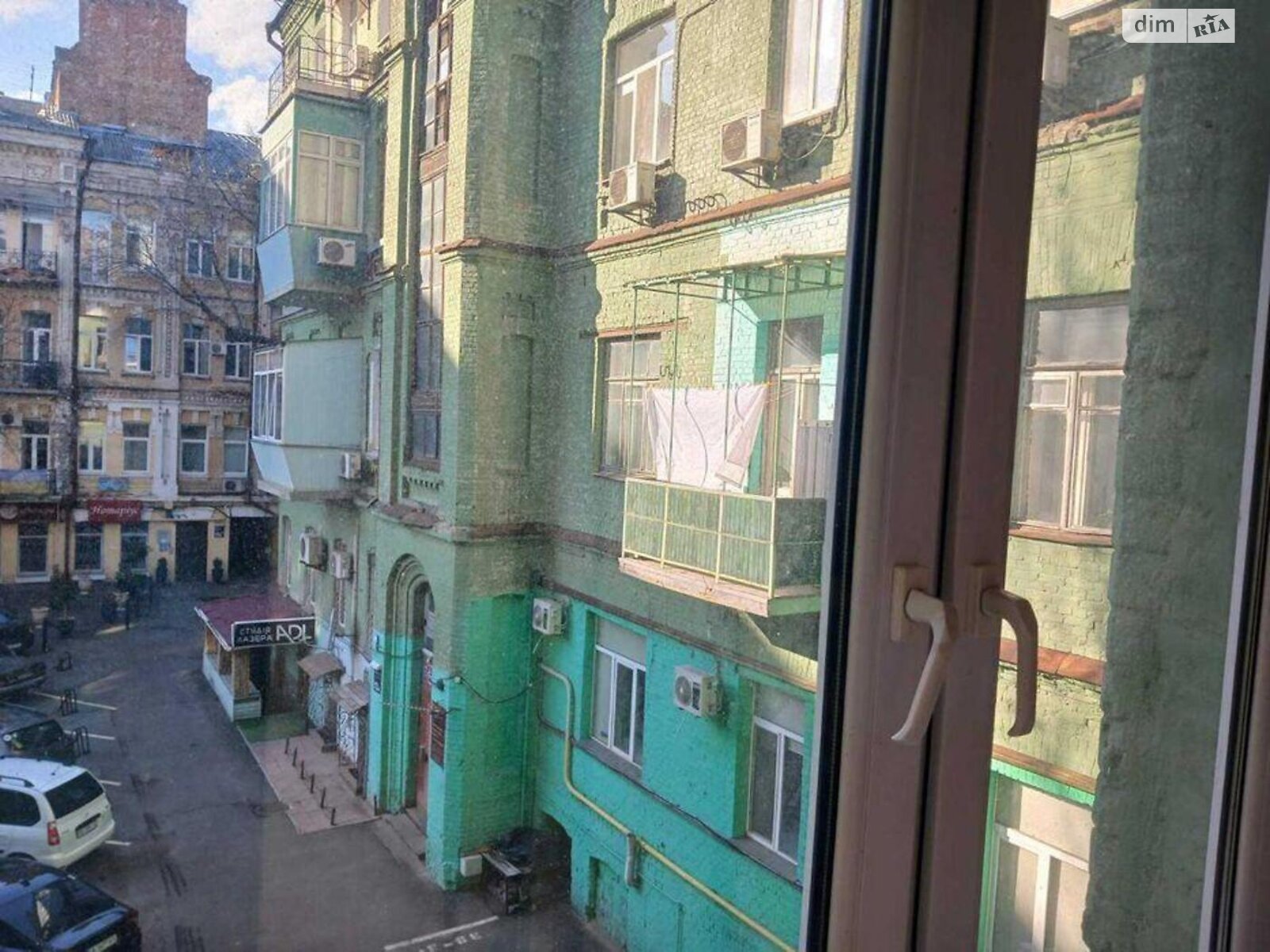 Продаж трикімнатної квартири в Києві, на вул. Євгена Чикаленка 12, район Центр фото 1 Продаж трикімнатної квартири в Києві, на вул. Євгена Чикаленка 12, район Центр фото 1