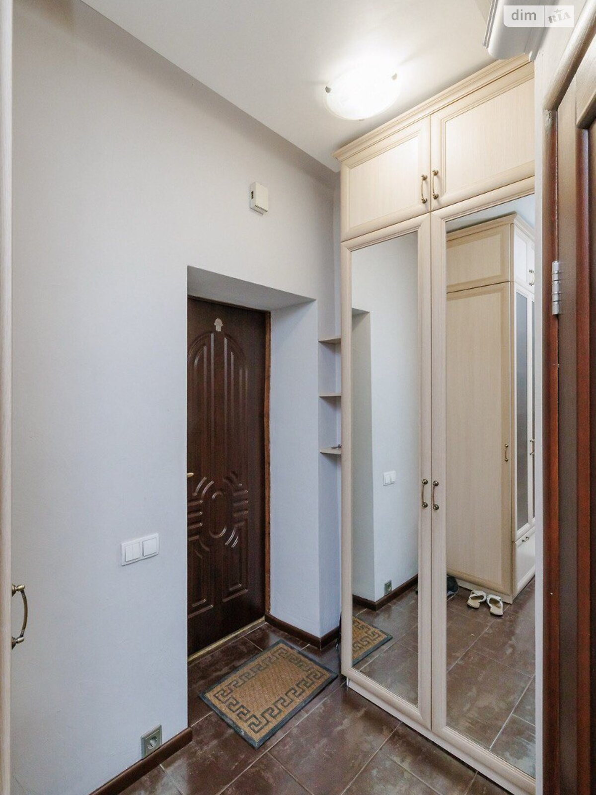 Продажа двухкомнатной квартиры в Киеве, на ул. Гоголевская 9Б, район Центр фото 1 Продажа двухкомнатной квартиры в Киеве, на ул. Гоголевская 9Б, район Центр фото 1