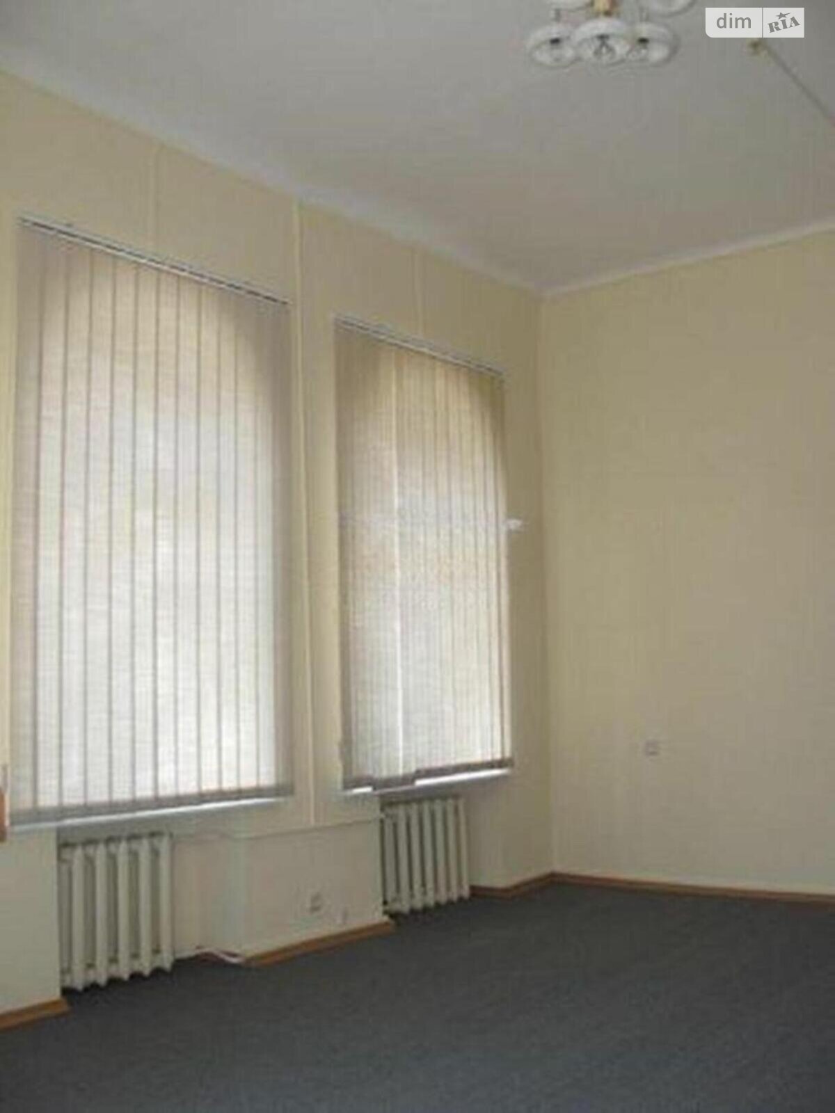 Продаж трикімнатної квартири в Києві, на вул. Івана Франка 25/40, кв. 41, район Центр фото 1 Продаж трикімнатної квартири в Києві, на вул. Івана Франка 25/40, кв. 41, район Центр фото 1