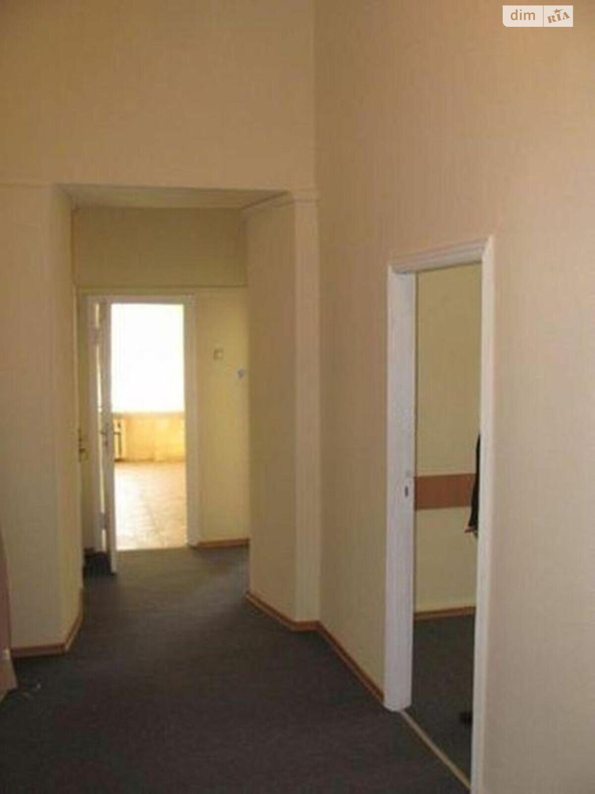 Продаж трикімнатної квартири в Києві, на вул. Івана Франка 25/40, кв. 41, район Центр фото 1 Продаж трикімнатної квартири в Києві, на вул. Івана Франка 25/40, кв. 41, район Центр фото 1