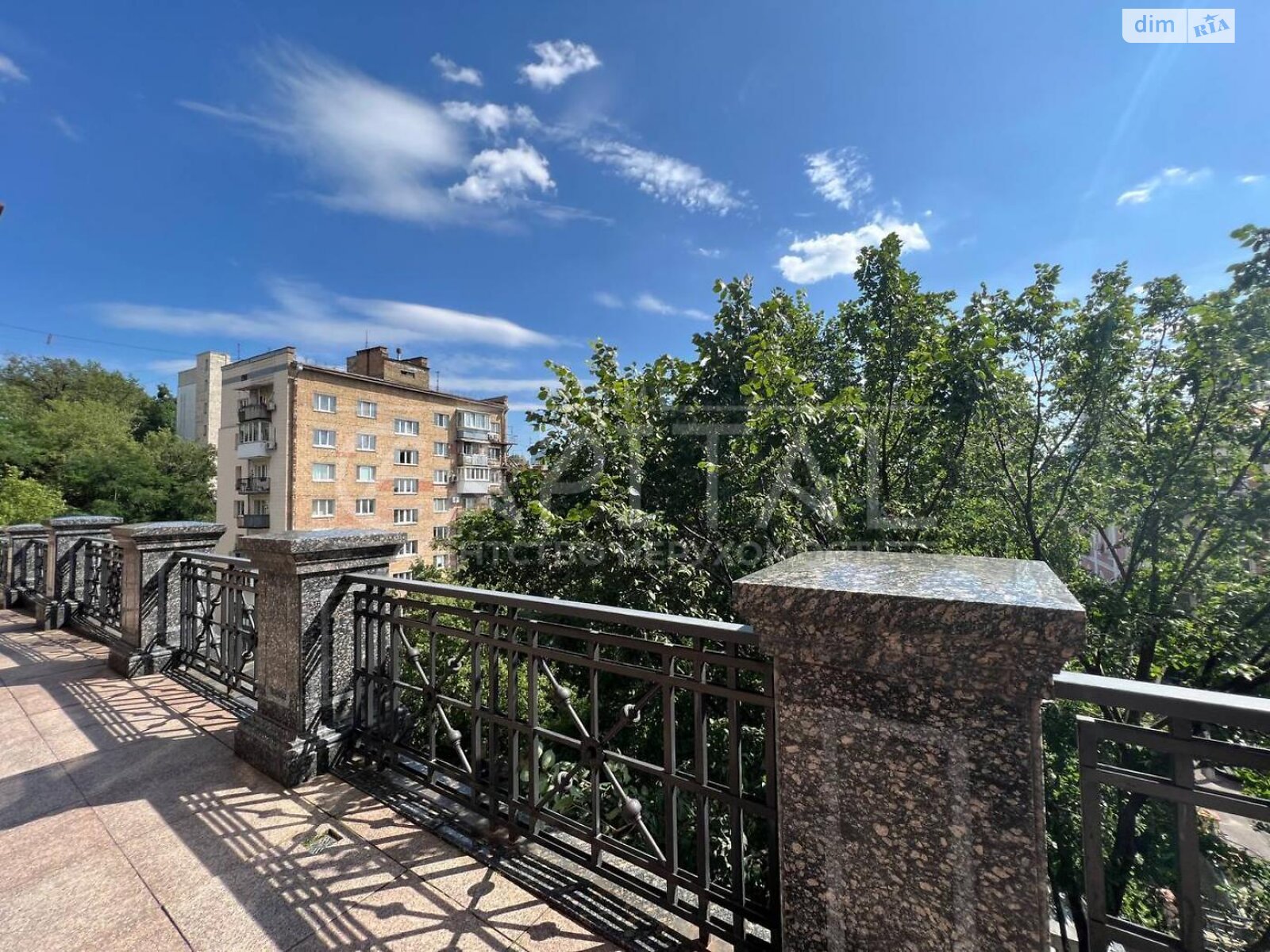 Продаж двокімнатної квартири в Києві, на вул. Івана Франка 4Б, район Центр фото 1 Продаж двокімнатної квартири в Києві, на вул. Івана Франка 4Б, район Центр фото 1