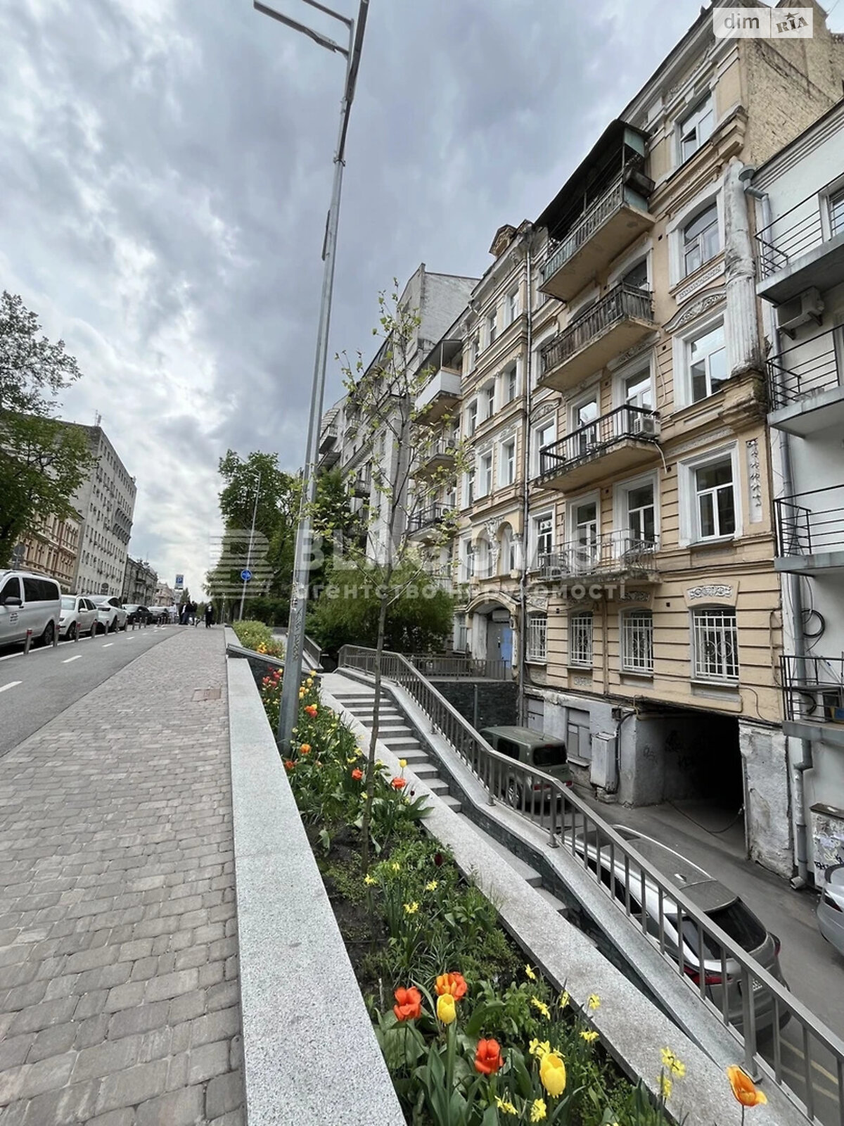 Продажа трехкомнатной квартиры в Киеве, на ул. Ивана Франко 20, район Центр фото 1 Продажа трехкомнатной квартиры в Киеве, на ул. Ивана Франко 20, район Центр фото 1