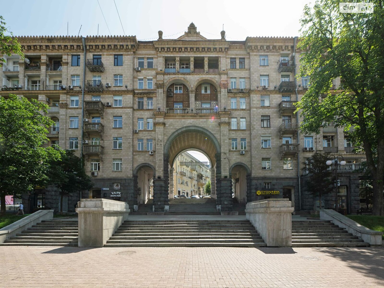 Продажа трехкомнатной квартиры в Киеве, на ул. Крещатик 21, район Центр фото 1 Продажа трехкомнатной квартиры в Киеве, на ул. Крещатик 21, район Центр фото 1