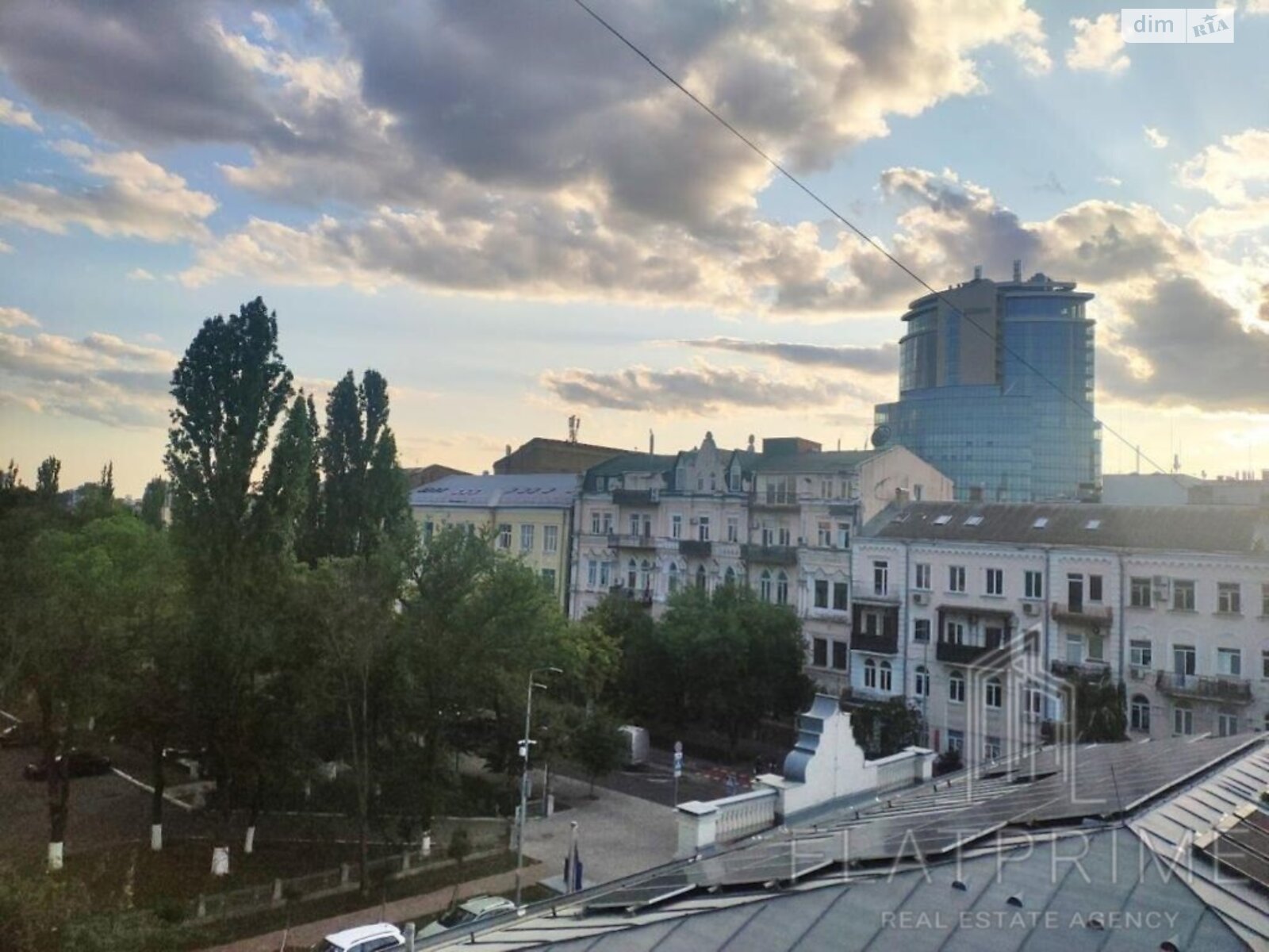 Продажа трехкомнатной квартиры в Киеве, на ул. Леонтовича 6А, район Центр фото 1