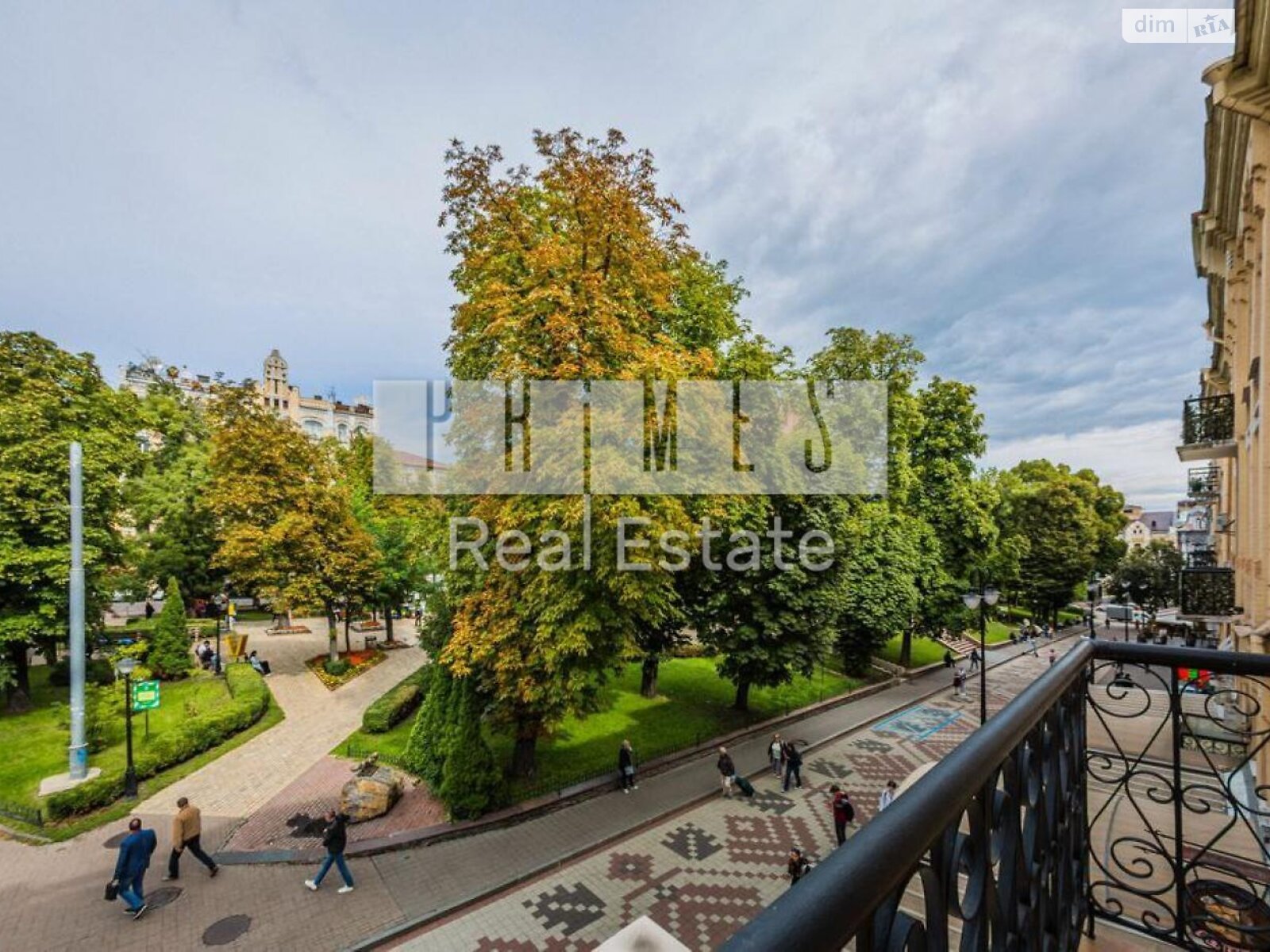 Продажа двухкомнатной квартиры в Киеве, на ул. Николая Лысенко 1, район Центр фото 1 Продажа двухкомнатной квартиры в Киеве, на ул. Николая Лысенко 1, район Центр фото 1