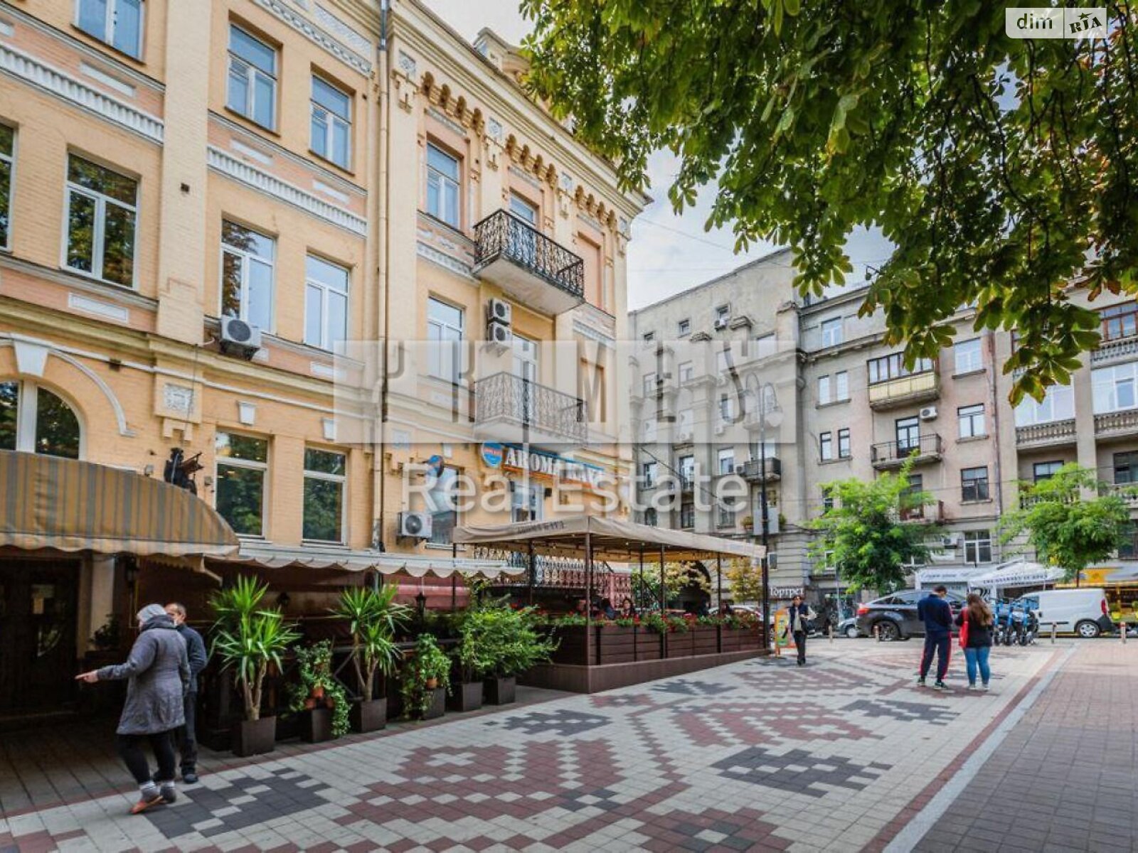 Продажа двухкомнатной квартиры в Киеве, на ул. Николая Лысенко 1, район Центр фото 1 Продажа двухкомнатной квартиры в Киеве, на ул. Николая Лысенко 1, район Центр фото 1