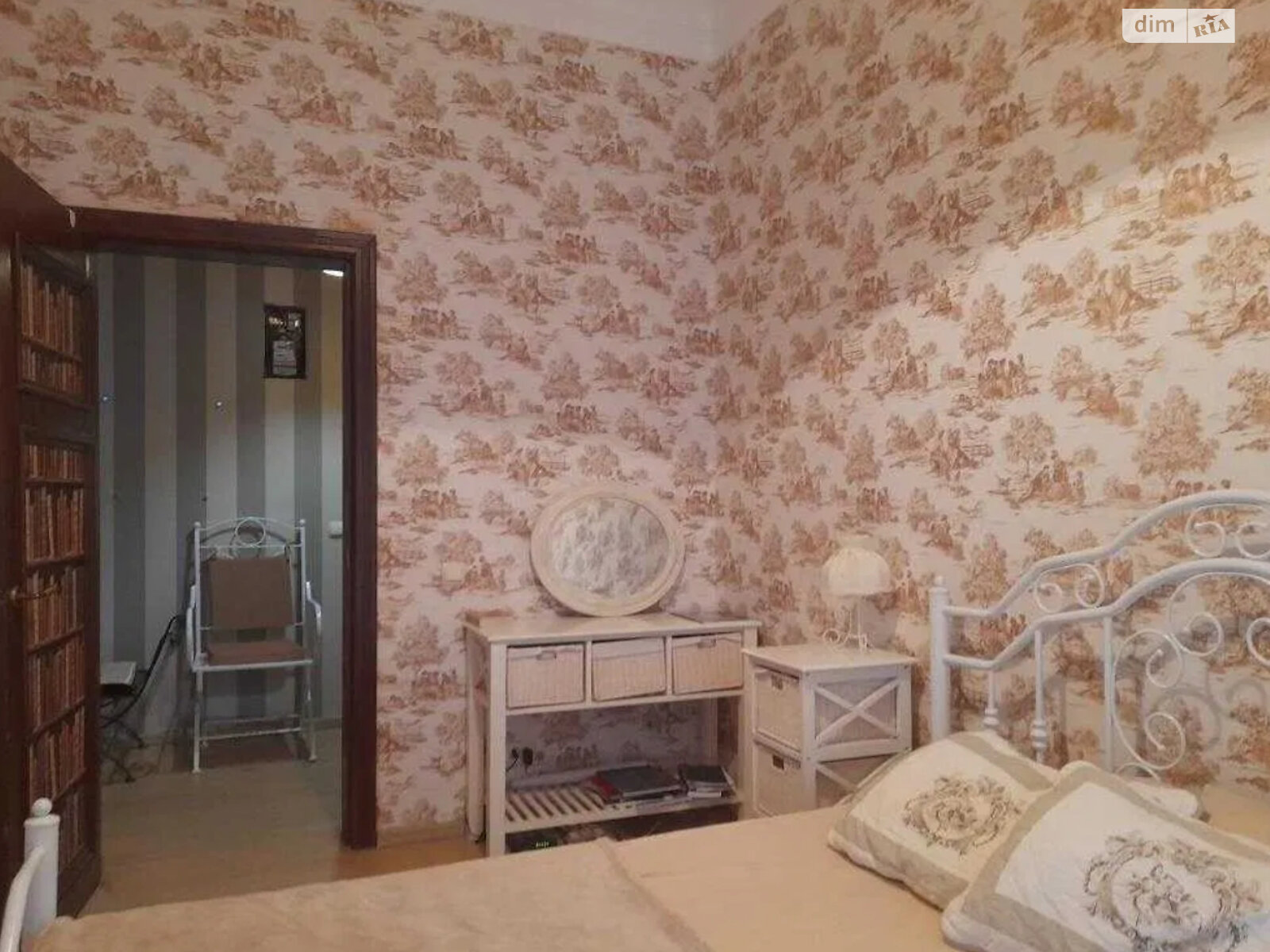 Продаж двокімнатної квартири в Києві, на вул. Миколи Лисенка 8, район Центр фото 1 Продаж двокімнатної квартири в Києві, на вул. Миколи Лисенка 8, район Центр фото 1