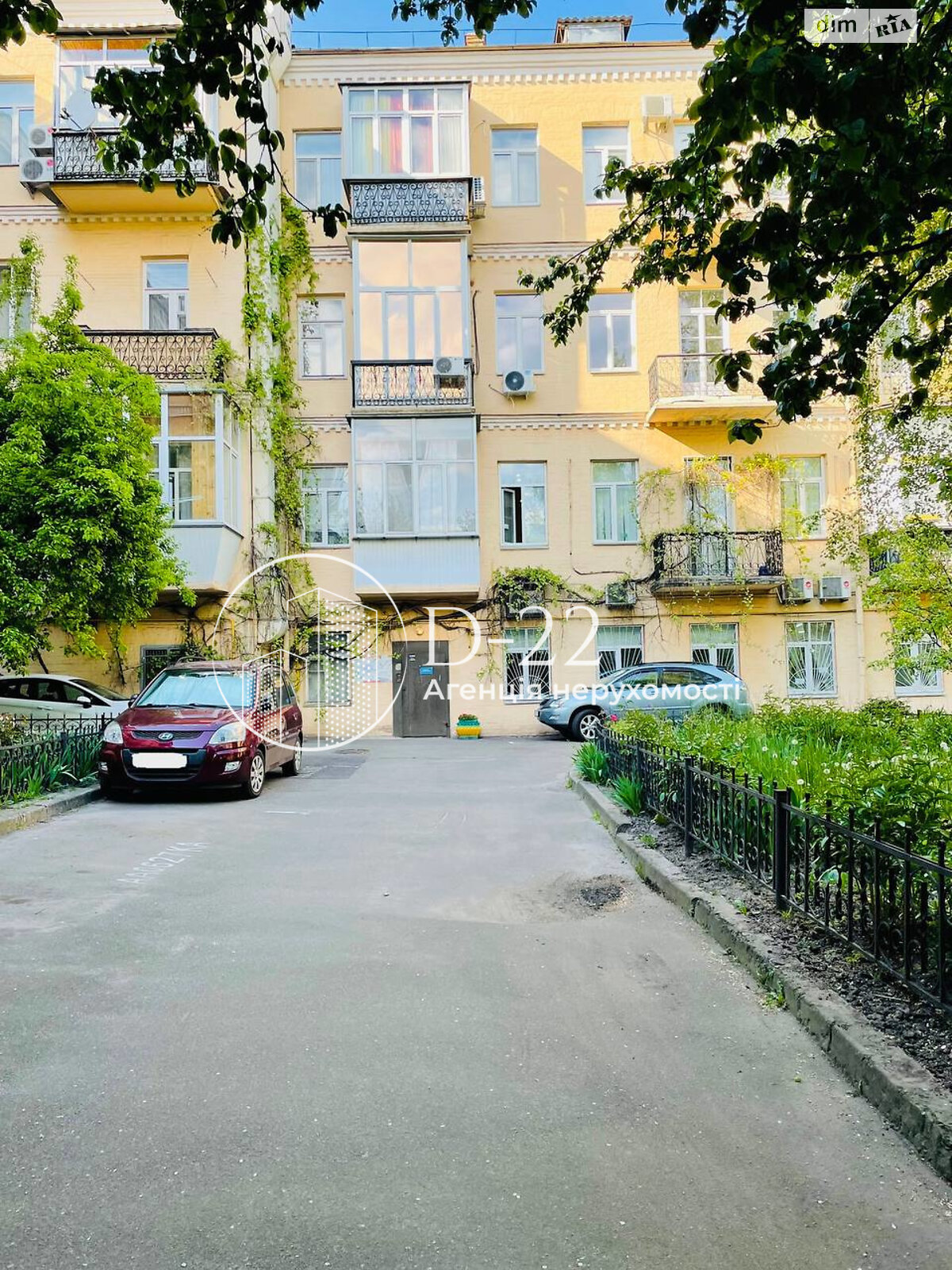 Продаж однокімнатної квартири в Києві, на вул. Миколи Лисенка 1, район Центр фото 1 Продаж однокімнатної квартири в Києві, на вул. Миколи Лисенка 1, район Центр фото 1