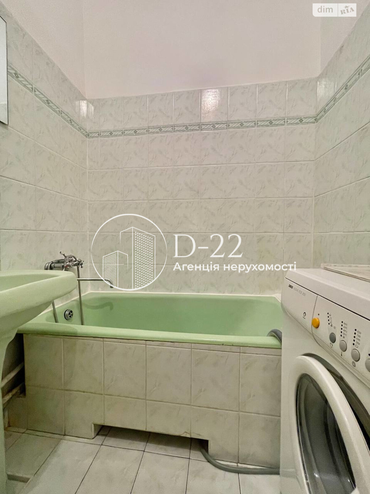 Продаж однокімнатної квартири в Києві, на вул. Миколи Лисенка 1, район Центр фото 1 Продаж однокімнатної квартири в Києві, на вул. Миколи Лисенка 1, район Центр фото 1