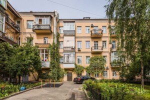 Продаж двокімнатної квартири в Києві, на вул. Миколи Лисенка 2, район Центр фото 2