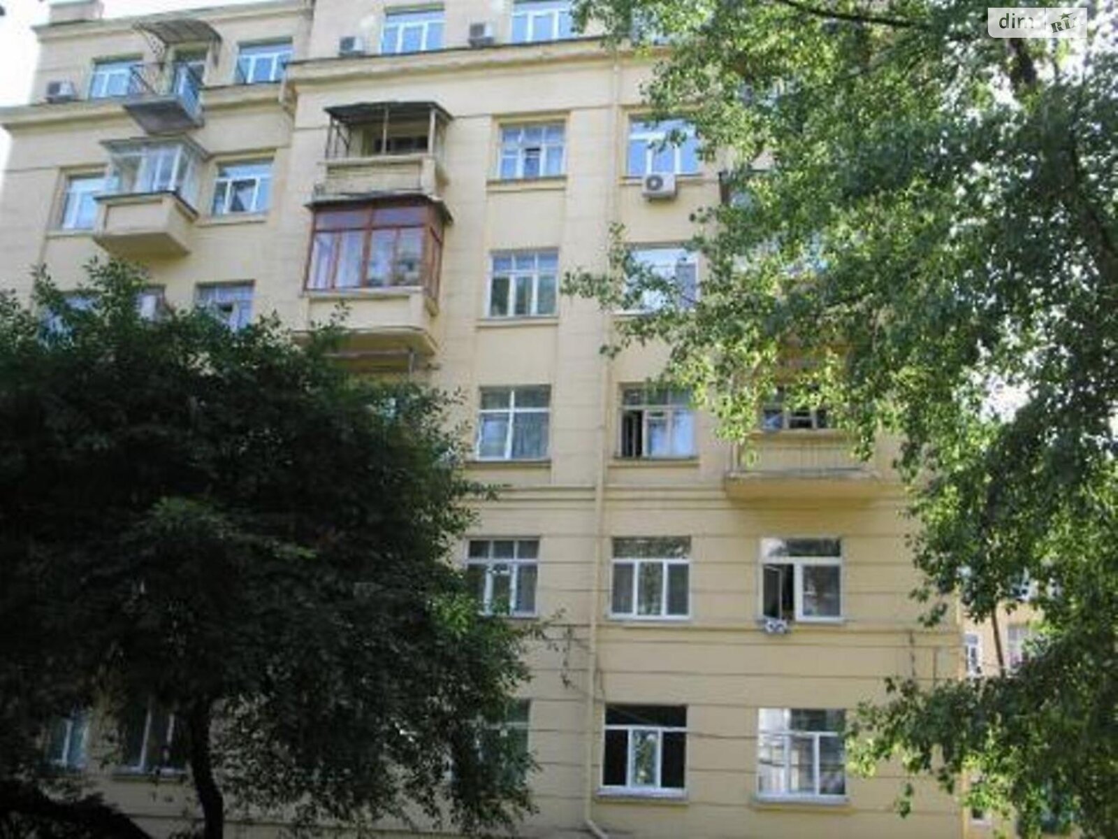 Продажа трехкомнатной квартиры в Киеве, на ул. Обсерваторная 8, район Центр фото 1