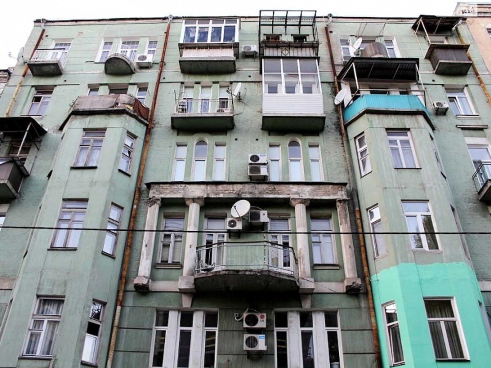 Продаж двокімнатної квартири в Києві, на вул. Олеся Гончара 88Б, район Центр фото 1 Продаж двокімнатної квартири в Києві, на вул. Олеся Гончара 88Б, район Центр фото 1