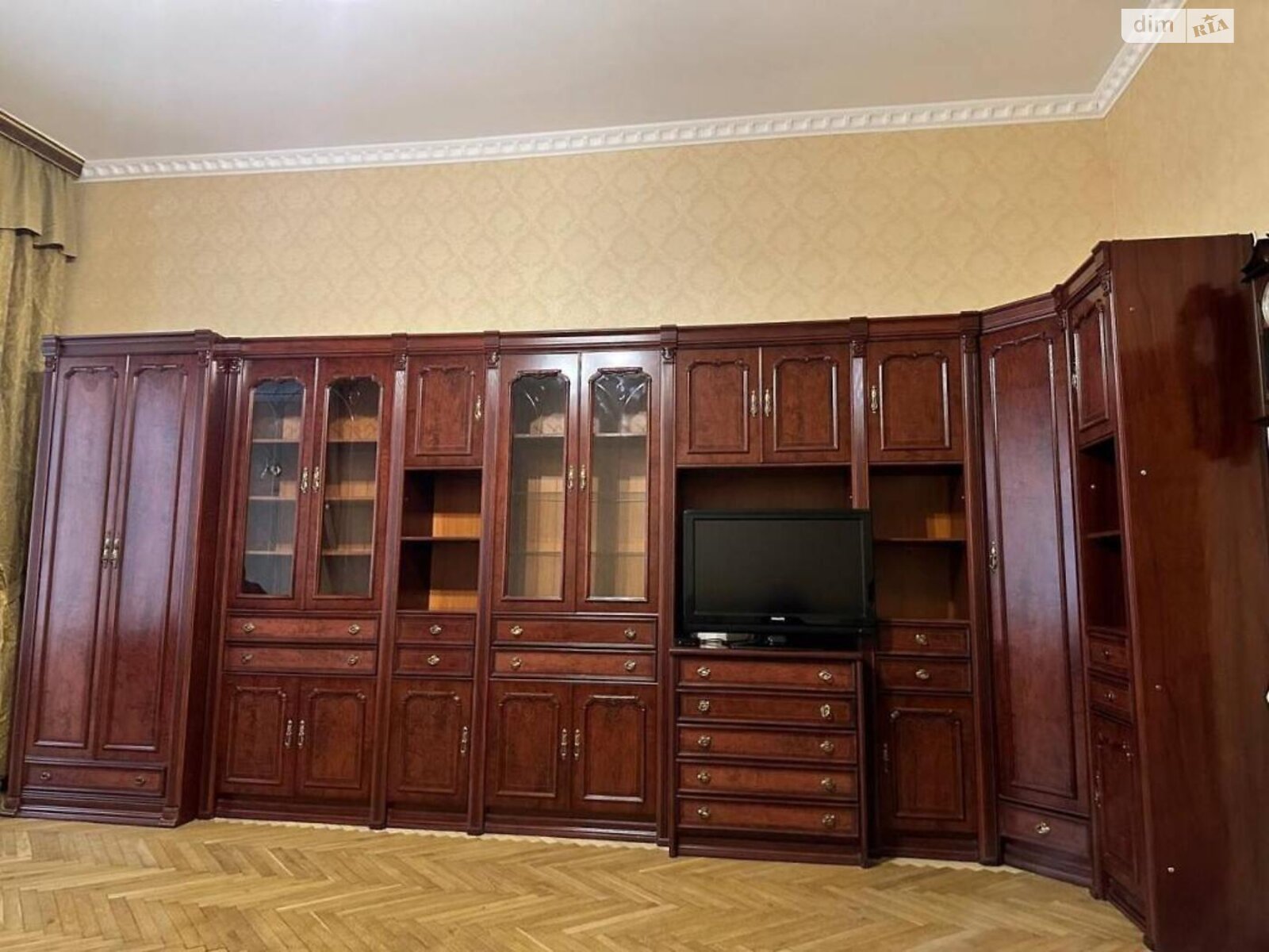 Продаж двокімнатної квартири в Києві, на вул. Олеся Гончара 88Б, район Центр фото 1 Продаж двокімнатної квартири в Києві, на вул. Олеся Гончара 88Б, район Центр фото 1