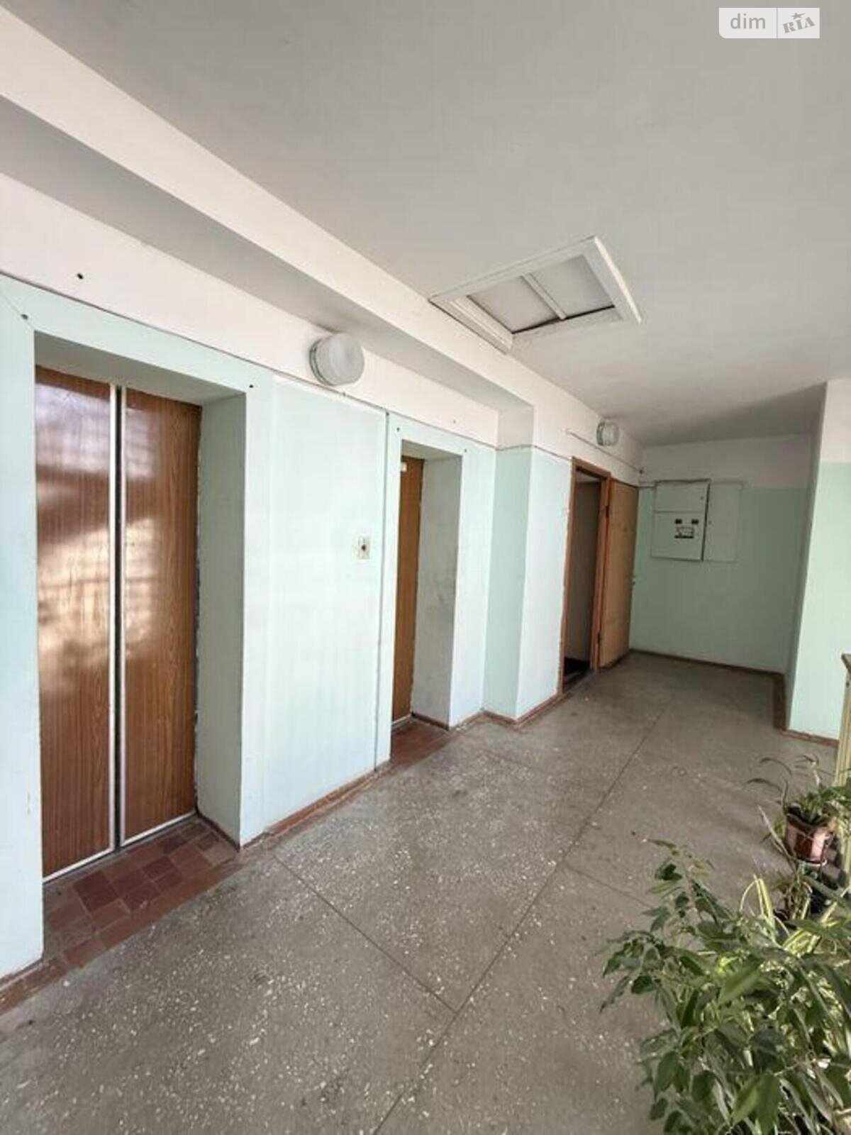 Продажа трехкомнатной квартиры в Киеве, на ул. Олеся Гончара, район Центр фото 1 Продажа трехкомнатной квартиры в Киеве, на ул. Олеся Гончара, район Центр фото 1