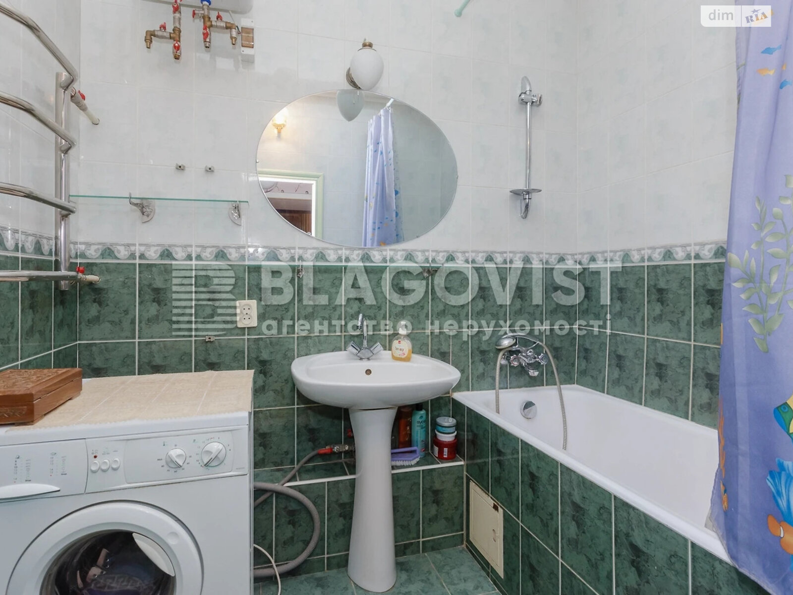 Продажа трехкомнатной квартиры в Киеве, на ул. Олеся Гончара 62, район Центр фото 1 Продажа трехкомнатной квартиры в Киеве, на ул. Олеся Гончара 62, район Центр фото 1