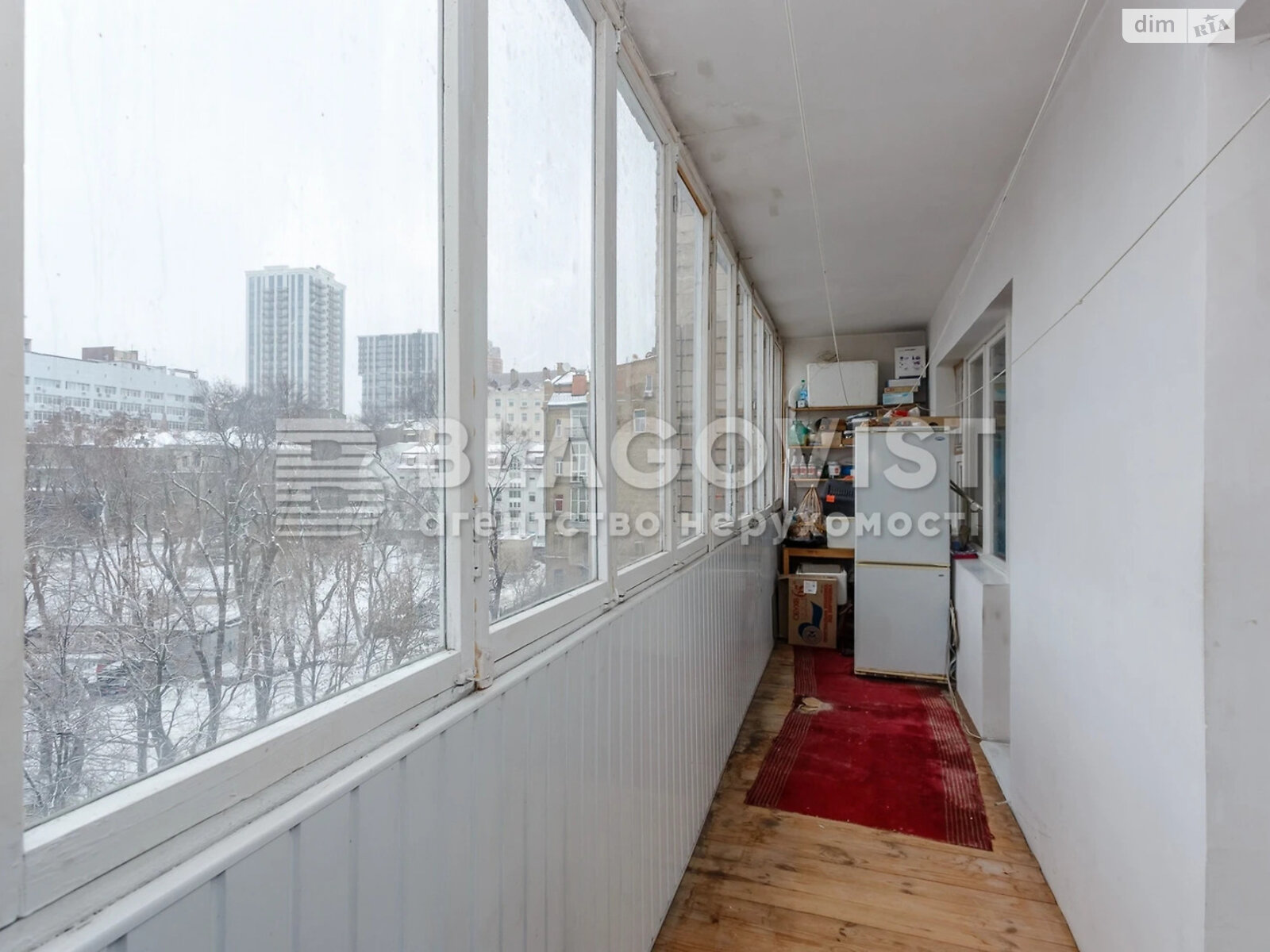 Продажа трехкомнатной квартиры в Киеве, на ул. Олеся Гончара 62, район Центр фото 1 Продажа трехкомнатной квартиры в Киеве, на ул. Олеся Гончара 62, район Центр фото 1
