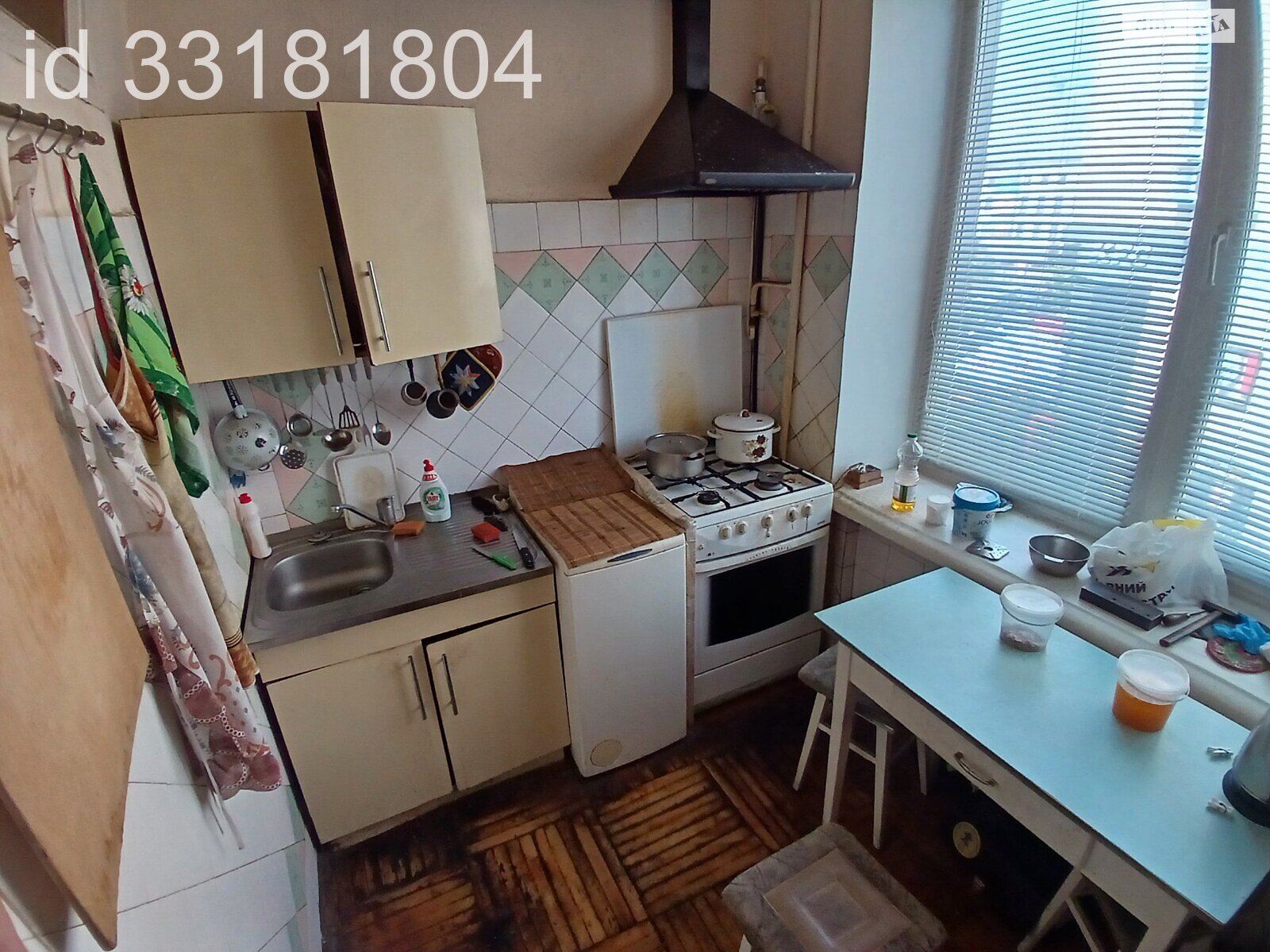 Продаж трикімнатної квартири в Києві, на вул. Олеся Гончара 79, район Центр фото 1 Продаж трикімнатної квартири в Києві, на вул. Олеся Гончара 79, район Центр фото 1