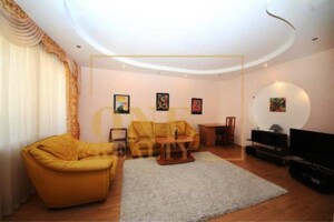 Продажа двухкомнатной квартиры в Киеве, на ул. Олеся Гончара 59, район Центр фото 2