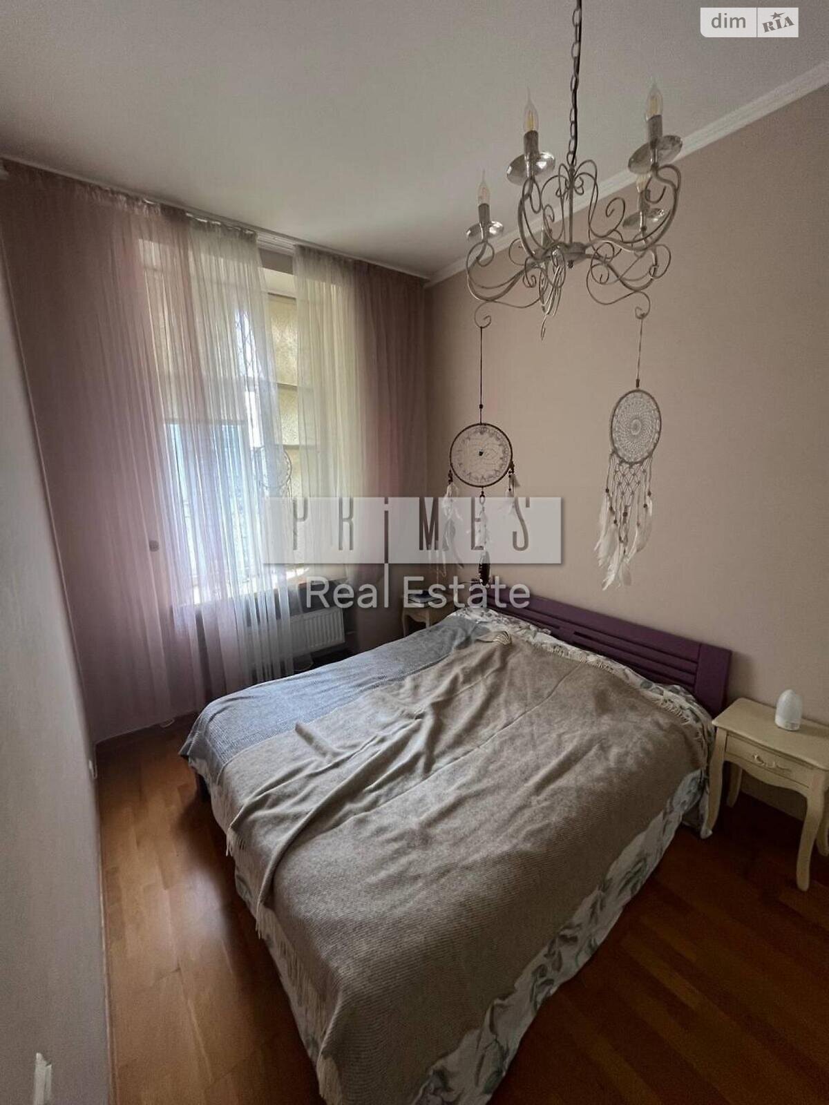 Продажа трехкомнатной квартиры в Киеве, на ул. Олеся Гончара 24, район Центр фото 1 Продажа трехкомнатной квартиры в Киеве, на ул. Олеся Гончара 24, район Центр фото 1