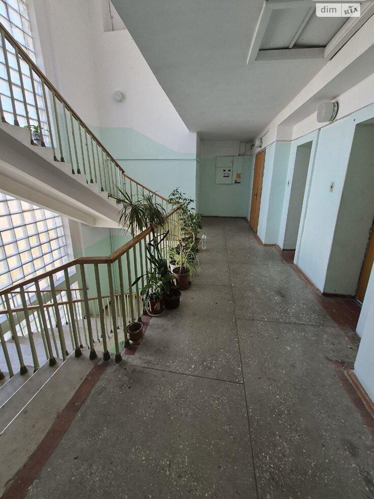 Продажа трехкомнатной квартиры в Киеве, на ул. Олеся Гончара 41А, район Центр фото 1 Продажа трехкомнатной квартиры в Киеве, на ул. Олеся Гончара 41А, район Центр фото 1