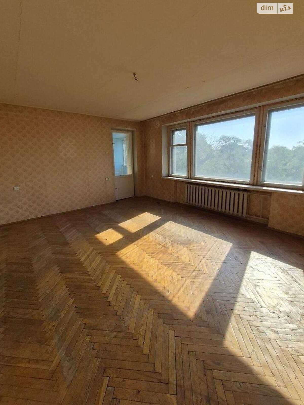 Продажа трехкомнатной квартиры в Киеве, на ул. Олеся Гончара 41А, район Центр фото 1 Продажа трехкомнатной квартиры в Киеве, на ул. Олеся Гончара 41А, район Центр фото 1