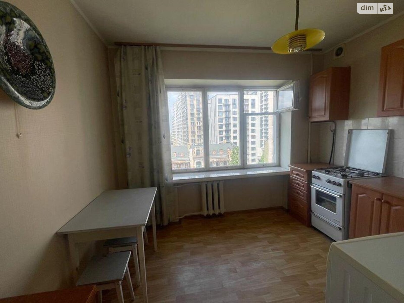 Продажа двухкомнатной квартиры в Киеве, на ул. Олеся Гончара 51, район Центр фото 1