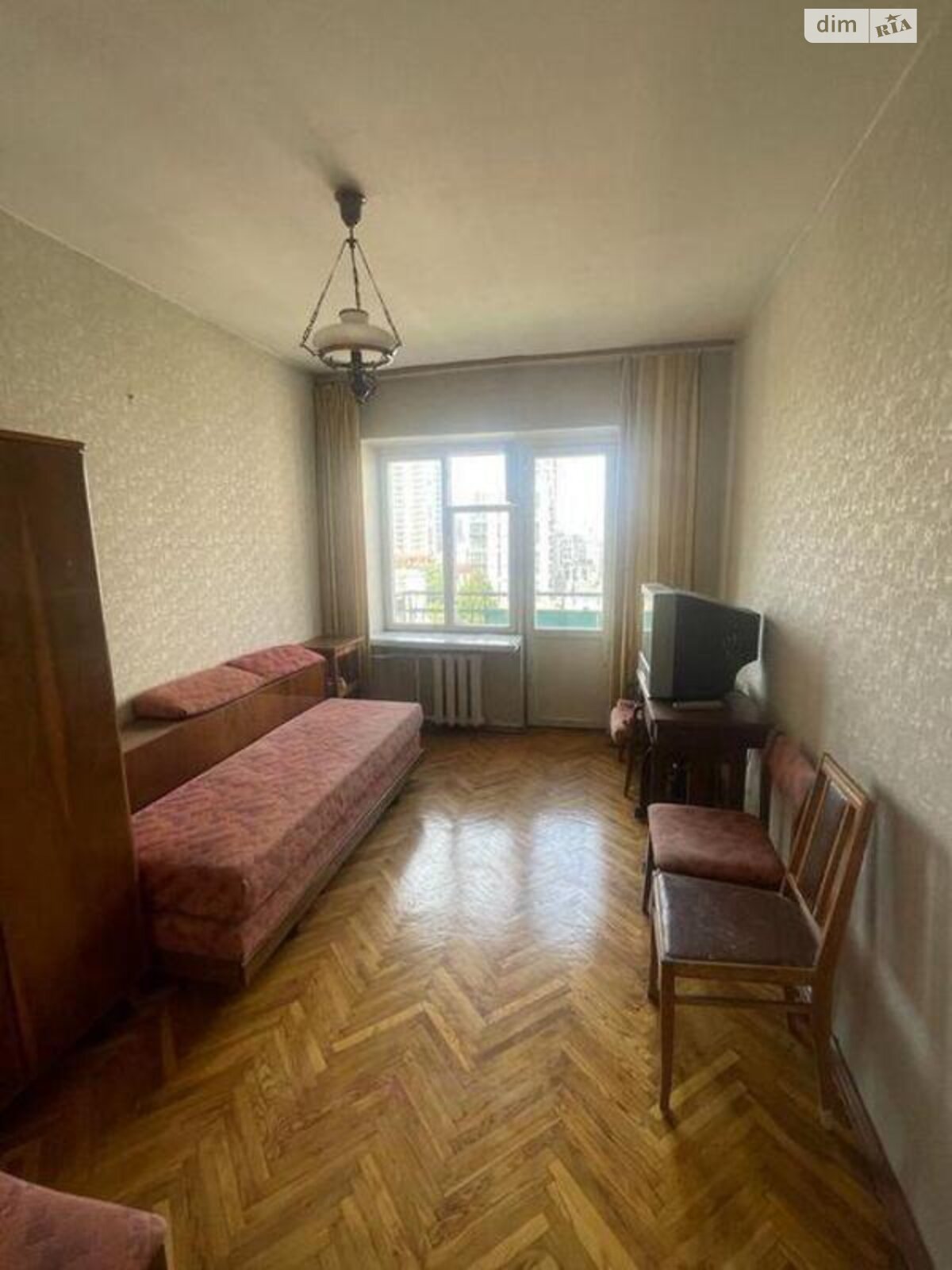 Продажа двухкомнатной квартиры в Киеве, на ул. Олеся Гончара 51, район Центр фото 1