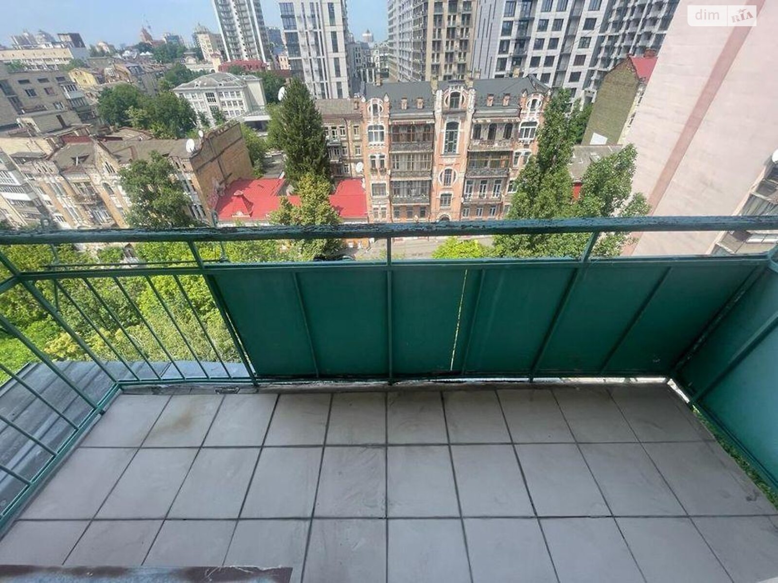 Продажа двухкомнатной квартиры в Киеве, на ул. Олеся Гончара 51, район Центр фото 1