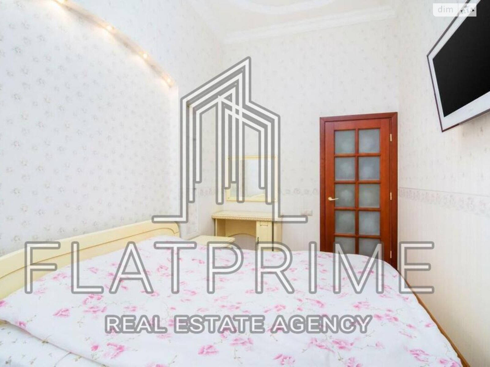 Продажа двухкомнатной квартиры в Киеве, на ул. Саксаганского 43, район Центр фото 1 Продажа двухкомнатной квартиры в Киеве, на ул. Саксаганского 43, район Центр фото 1