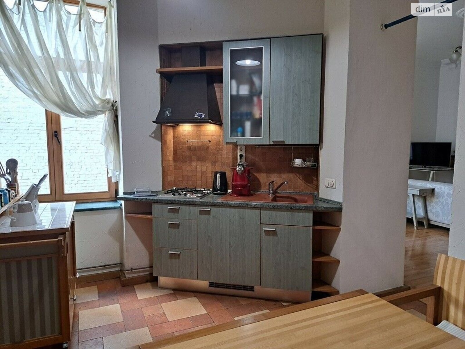 Продажа трехкомнатной квартиры в Киеве, на ул. Симона Петлюры 20, район Центр фото 1 Продажа трехкомнатной квартиры в Киеве, на ул. Симона Петлюры 20, район Центр фото 1