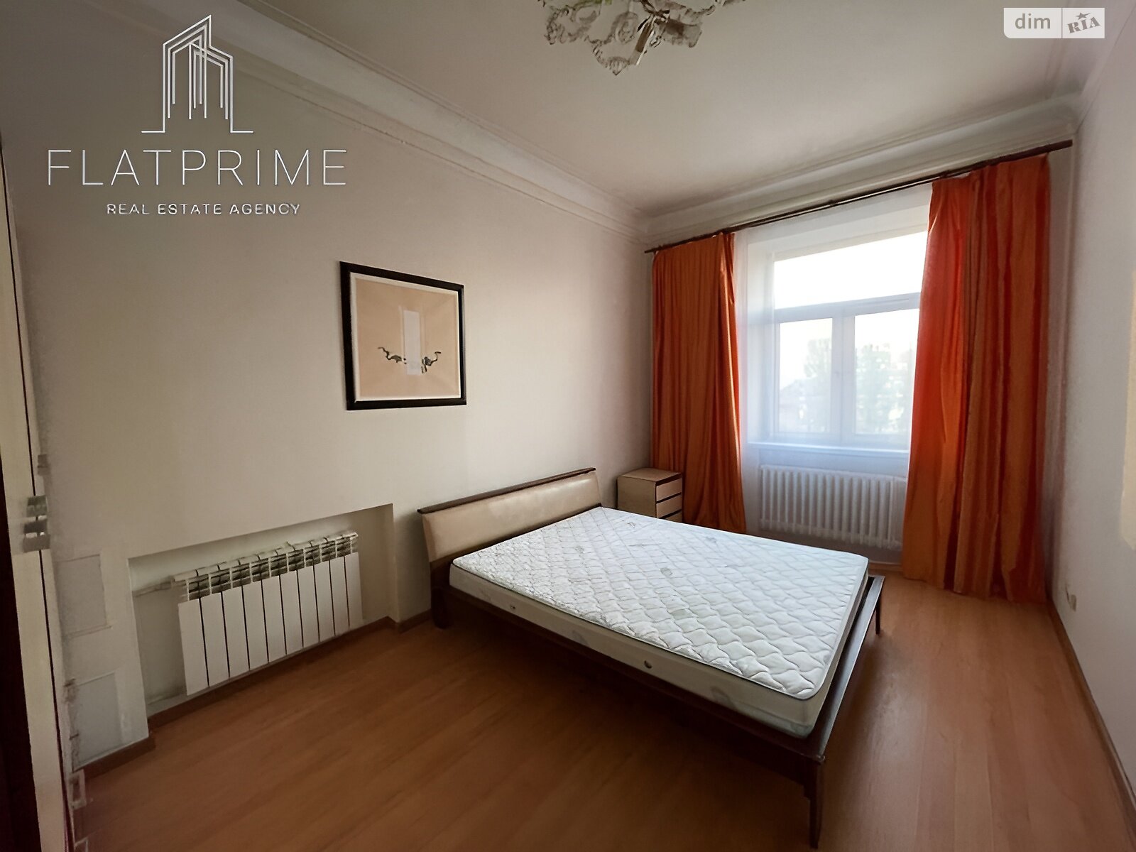 Продажа четырехкомнатной квартиры в Киеве, на бул. Тараса Шевченко 58, район Центр фото 1 Продажа четырехкомнатной квартиры в Киеве, на бул. Тараса Шевченко 58, район Центр фото 1