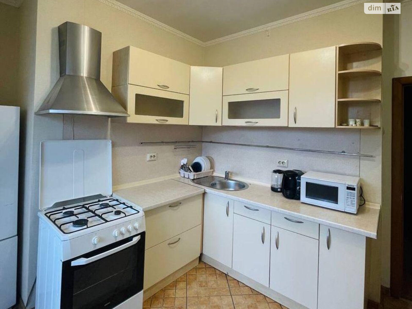 Продаж чотирикімнатної квартири в Києві, на бул. Тараса Шевченка, район Центр фото 1 Продаж чотирикімнатної квартири в Києві, на бул. Тараса Шевченка, район Центр фото 1