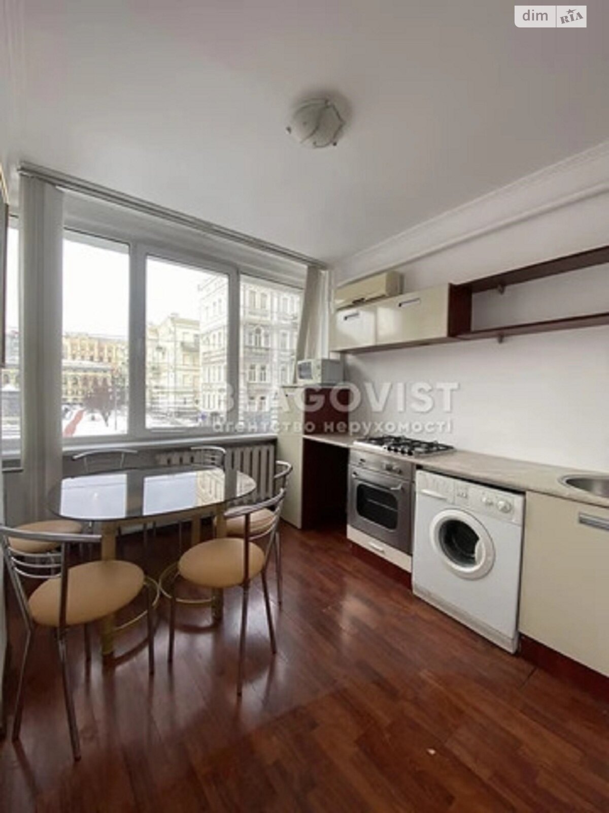 Продажа трехкомнатной квартиры в Киеве, на ул. Владимирская 51/53, район Центр фото 1 Продажа трехкомнатной квартиры в Киеве, на ул. Владимирская 51/53, район Центр фото 1