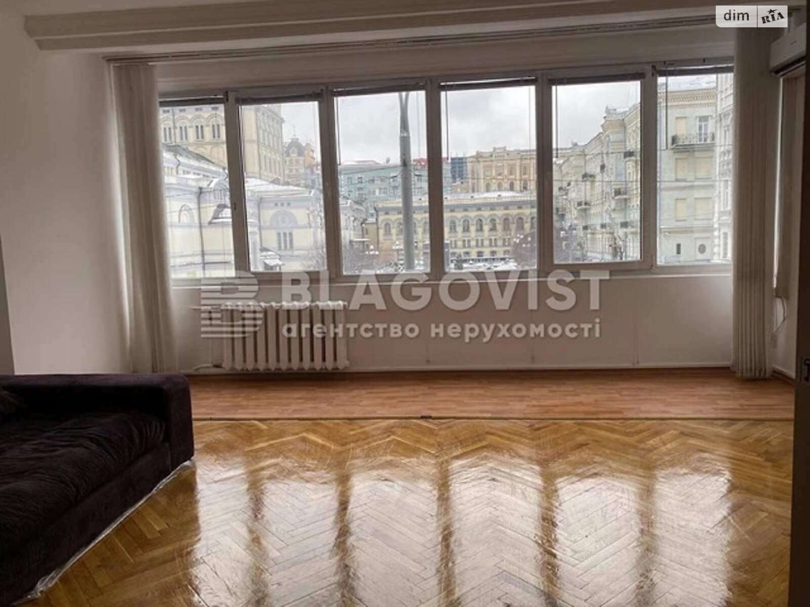 Продажа трехкомнатной квартиры в Киеве, на ул. Владимирская 51/53, район Центр фото 1 Продажа трехкомнатной квартиры в Киеве, на ул. Владимирская 51/53, район Центр фото 1