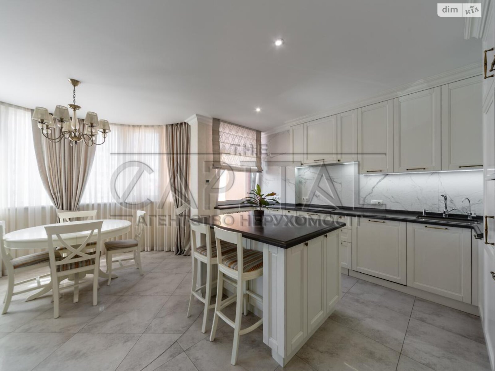 Продаж трикімнатної квартири в Києві, на вул. Федора Ернста 16А, район Турецьке містечко фото 1