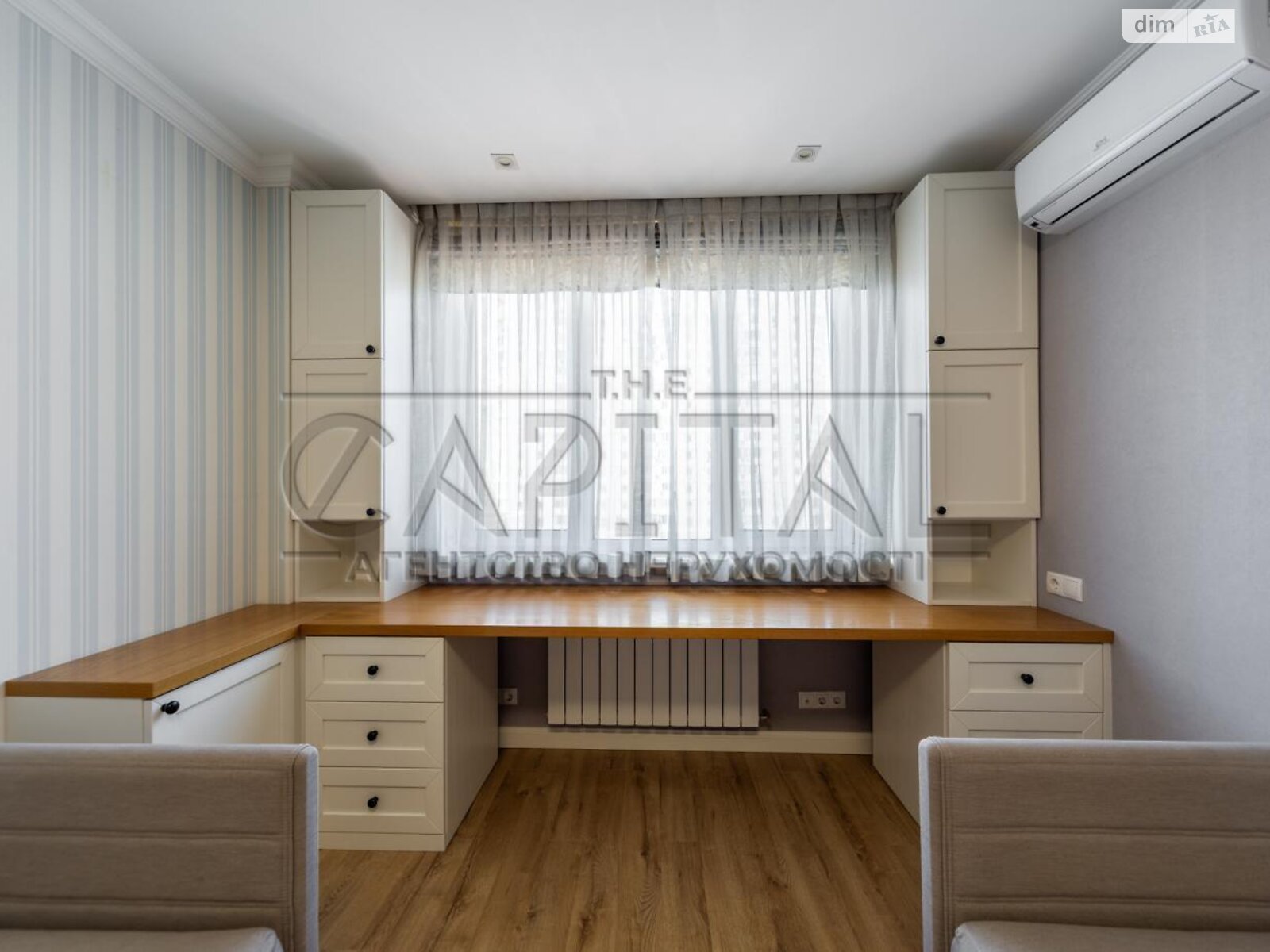 Продаж трикімнатної квартири в Києві, на вул. Федора Ернста 16А, район Турецьке містечко фото 1