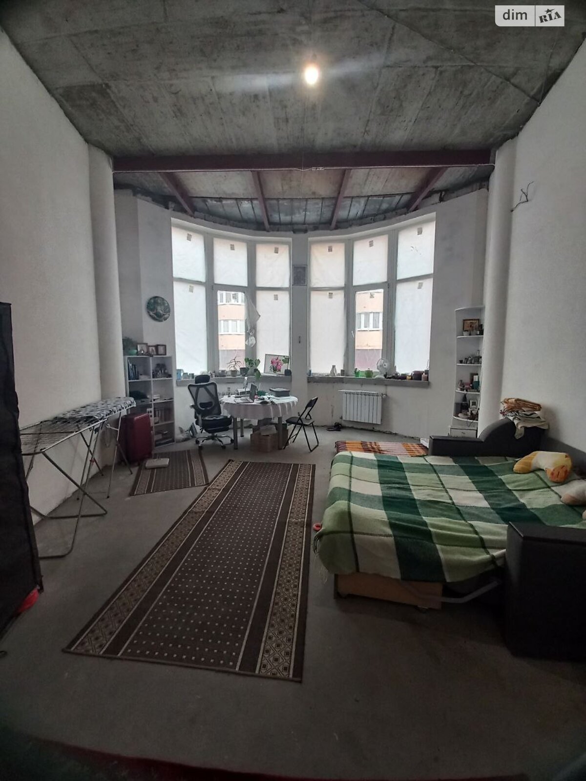 Продаж двокімнатної квартири в Києві, на вул. Федора Ернста 16, район Солом'янський фото 1