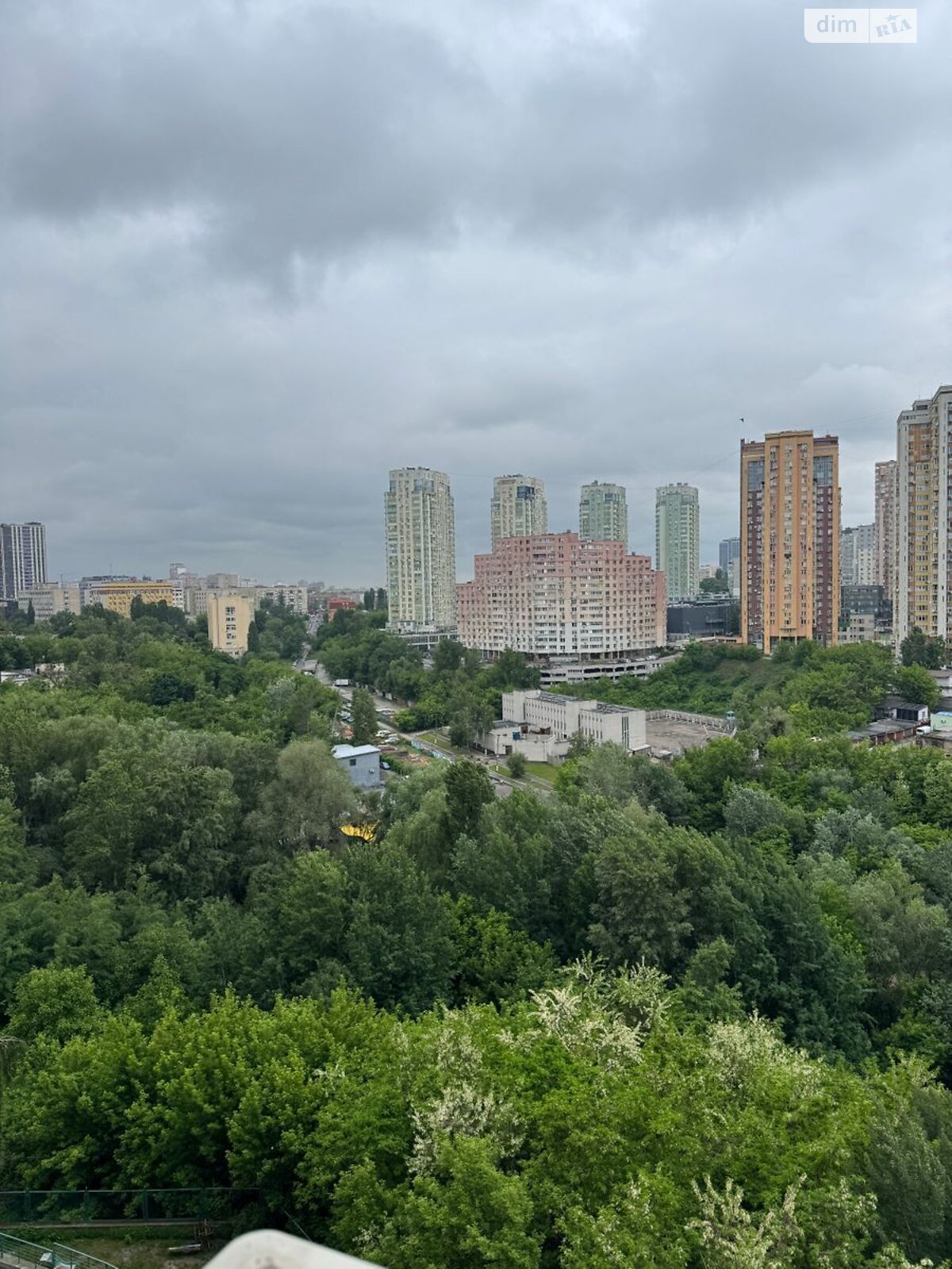 Продажа трехкомнатной квартиры в Киеве, на ул. Ивана Пулюя 2, район Турецкий городок фото 1 Продажа трехкомнатной квартиры в Киеве, на ул. Ивана Пулюя 2, район Турецкий городок фото 1