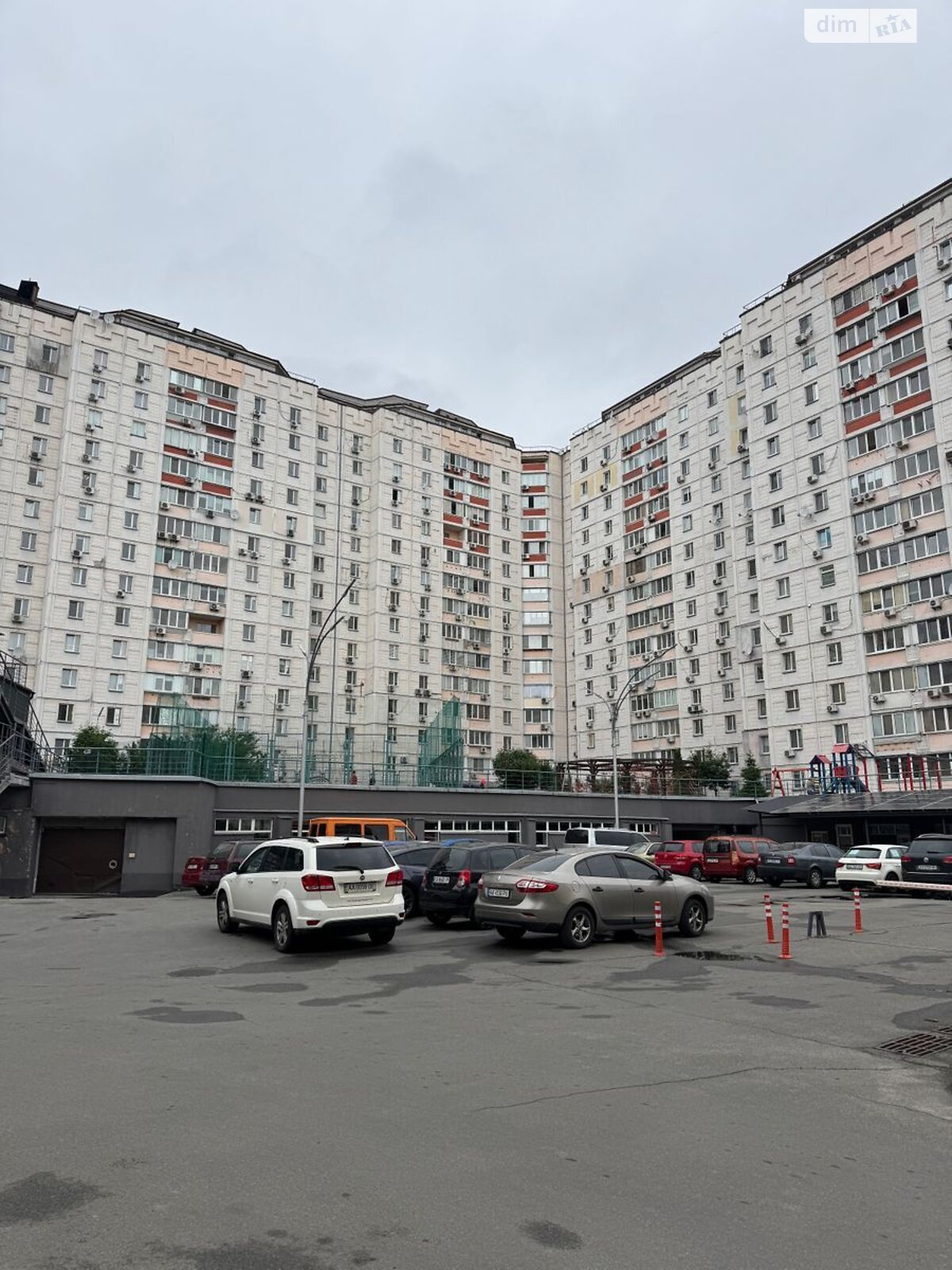 Продажа трехкомнатной квартиры в Киеве, на ул. Ивана Пулюя 2, район Турецкий городок фото 1 Продажа трехкомнатной квартиры в Киеве, на ул. Ивана Пулюя 2, район Турецкий городок фото 1