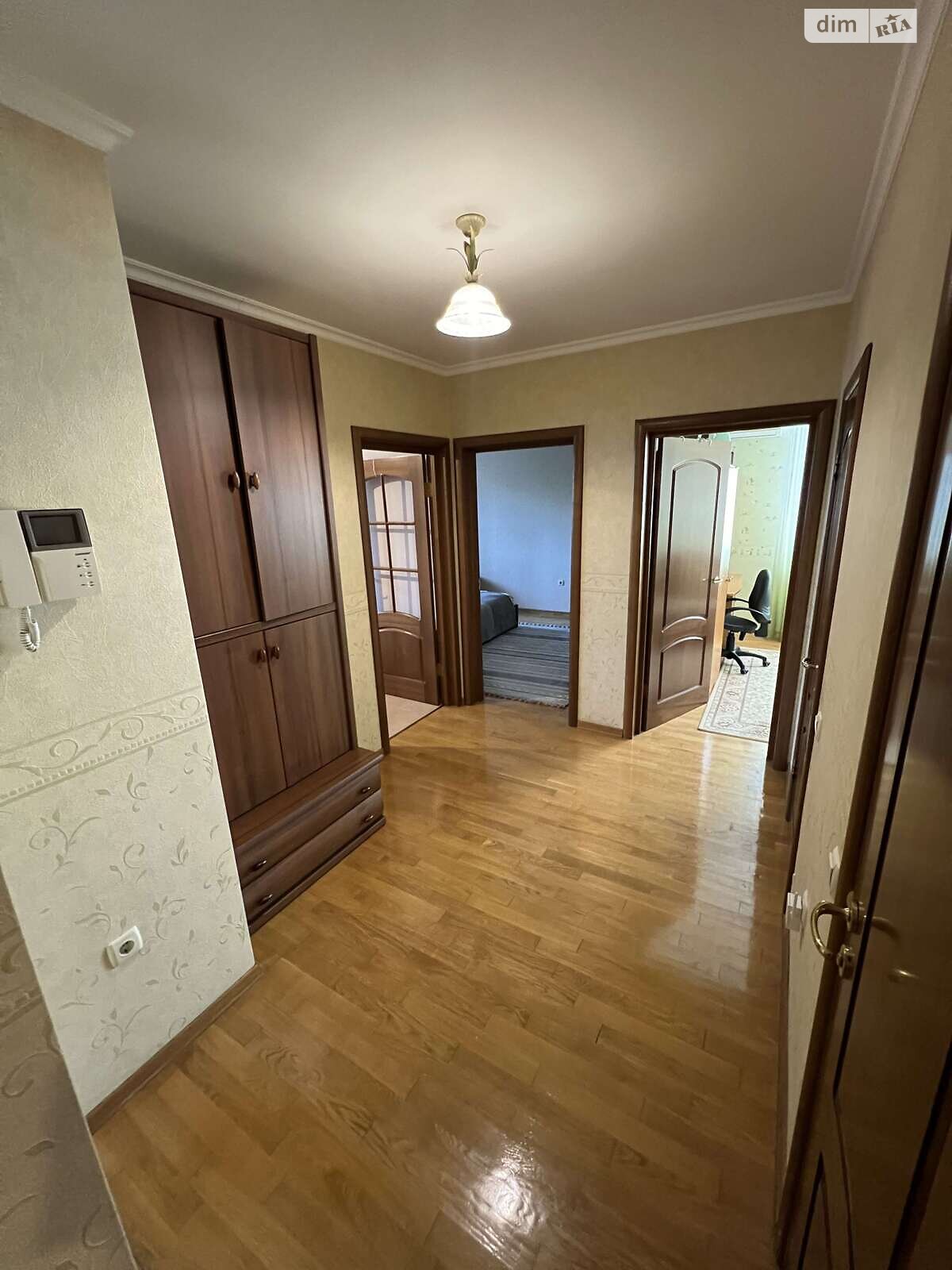 Продаж трикімнатної квартири в Києві, на вул. Івана Пулюя 1, район Турецьке містечко фото 1 Продаж трикімнатної квартири в Києві, на вул. Івана Пулюя 1, район Турецьке містечко фото 1