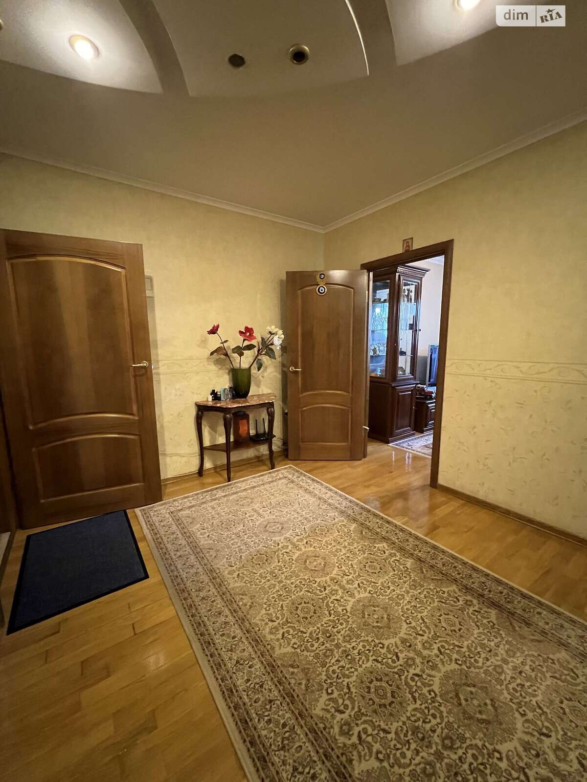 Продаж трикімнатної квартири в Києві, на вул. Івана Пулюя 1, район Турецьке містечко фото 1 Продаж трикімнатної квартири в Києві, на вул. Івана Пулюя 1, район Турецьке містечко фото 1