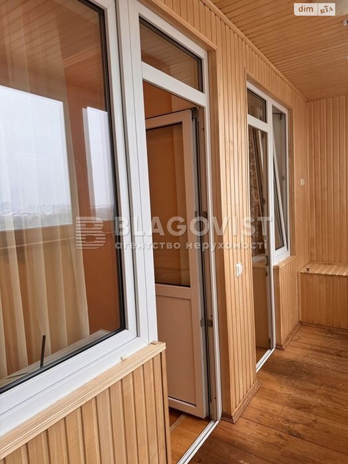 Продажа двухкомнатной квартиры в Киеве, на ул. Кадетский Гай 6, район Турецкий городок фото 1 Продажа двухкомнатной квартиры в Киеве, на ул. Кадетский Гай 6, район Турецкий городок фото 1