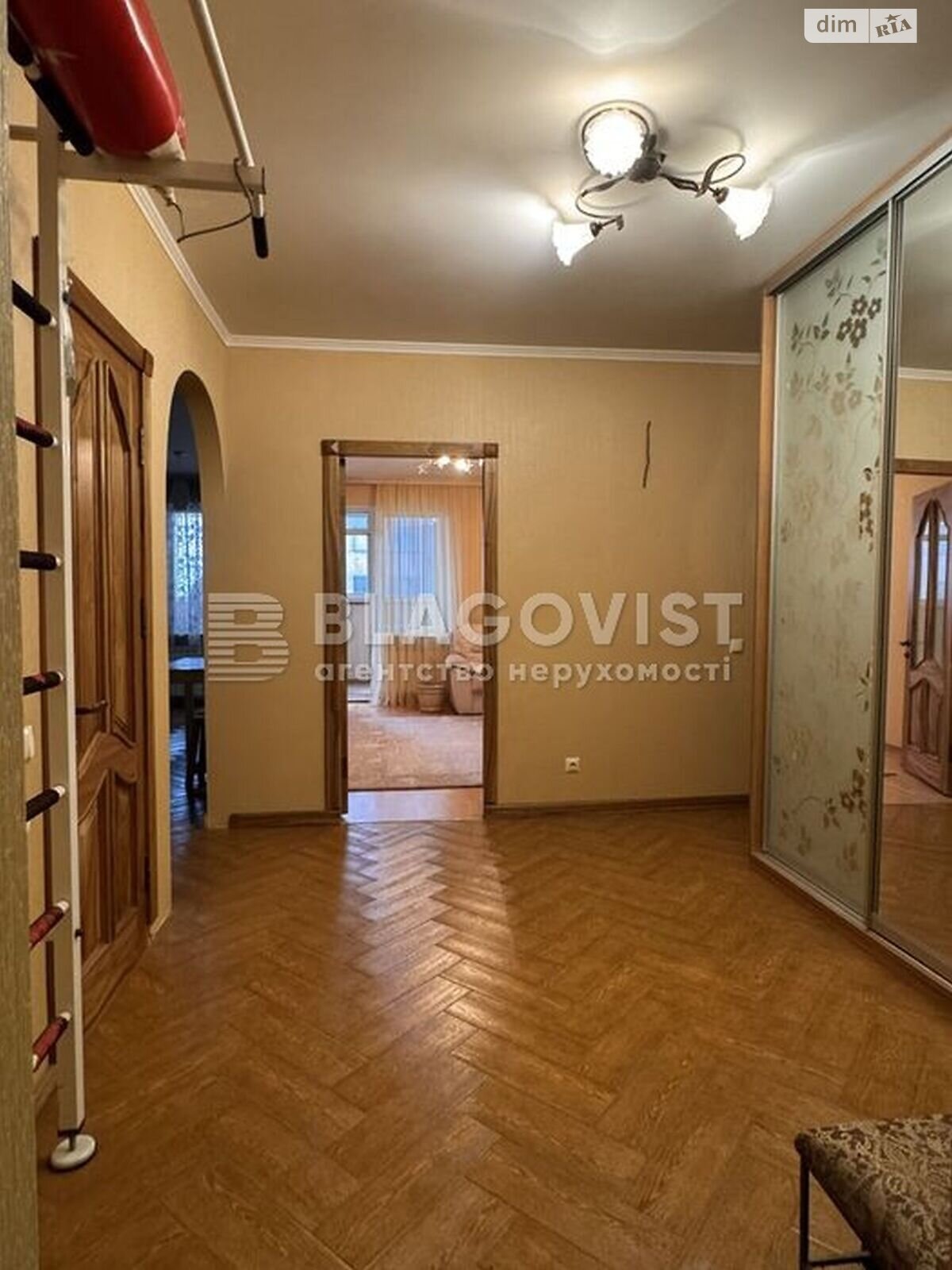 Продажа двухкомнатной квартиры в Киеве, на ул. Кадетский Гай 6, район Турецкий городок фото 1 Продажа двухкомнатной квартиры в Киеве, на ул. Кадетский Гай 6, район Турецкий городок фото 1