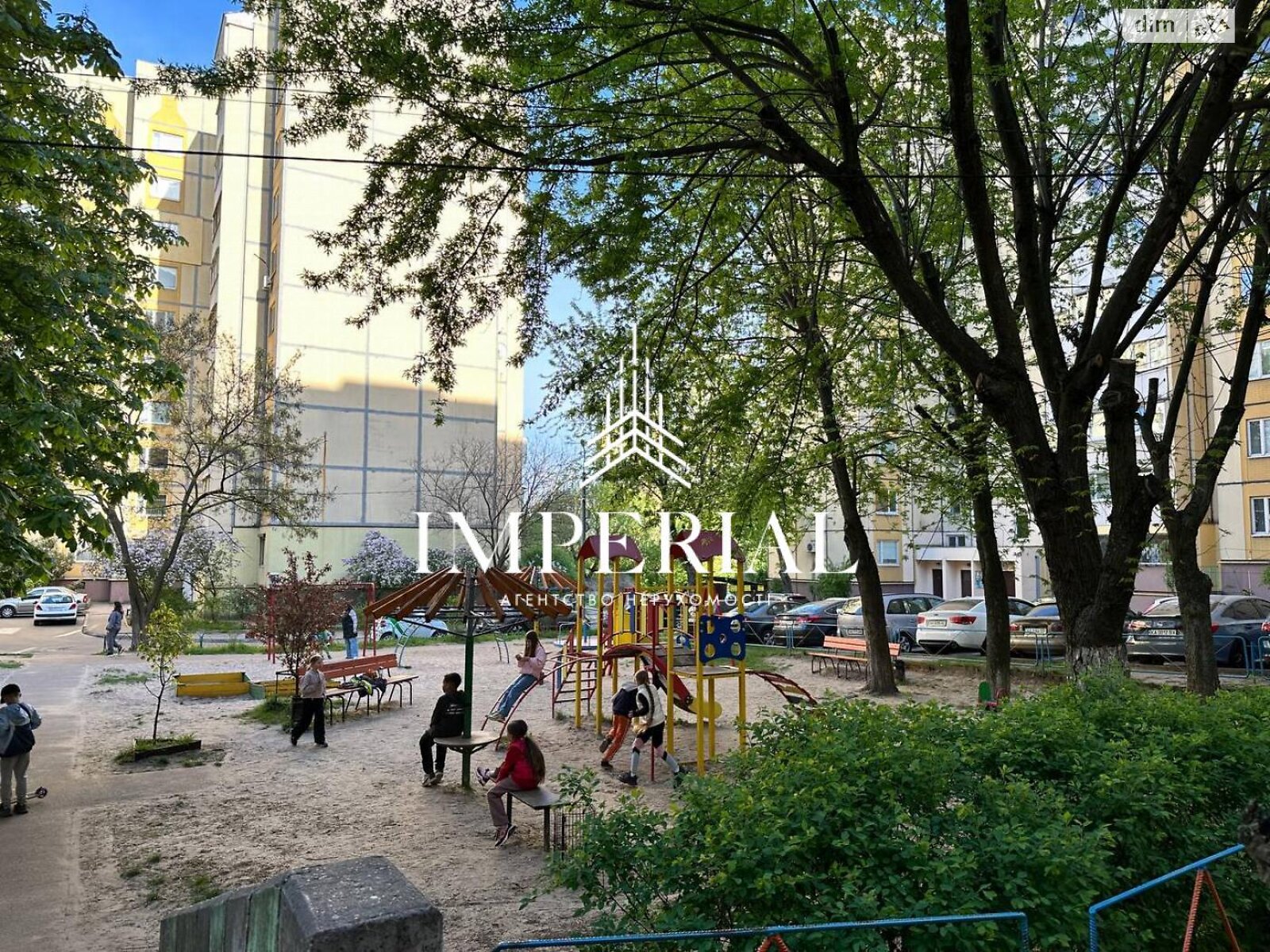 Продаж трикімнатної квартири в Києві, на вул. Кадетський Гай 9, район Турецьке містечко фото 1 Продаж трикімнатної квартири в Києві, на вул. Кадетський Гай 9, район Турецьке містечко фото 1